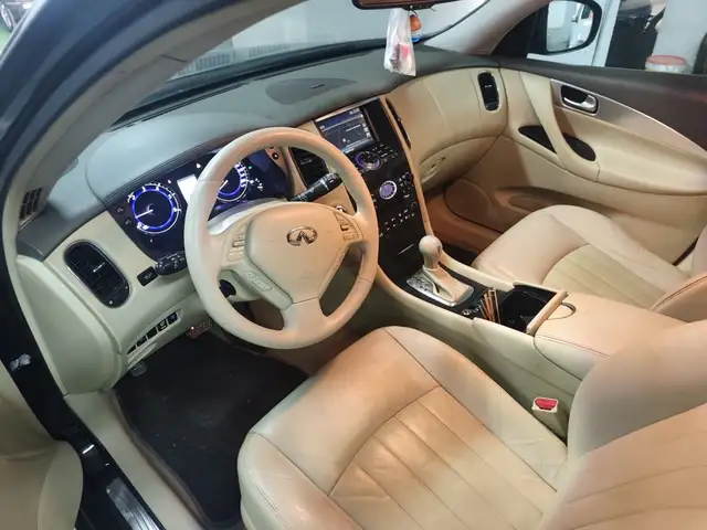 Infiniti EX 30d Black Premium Aut.