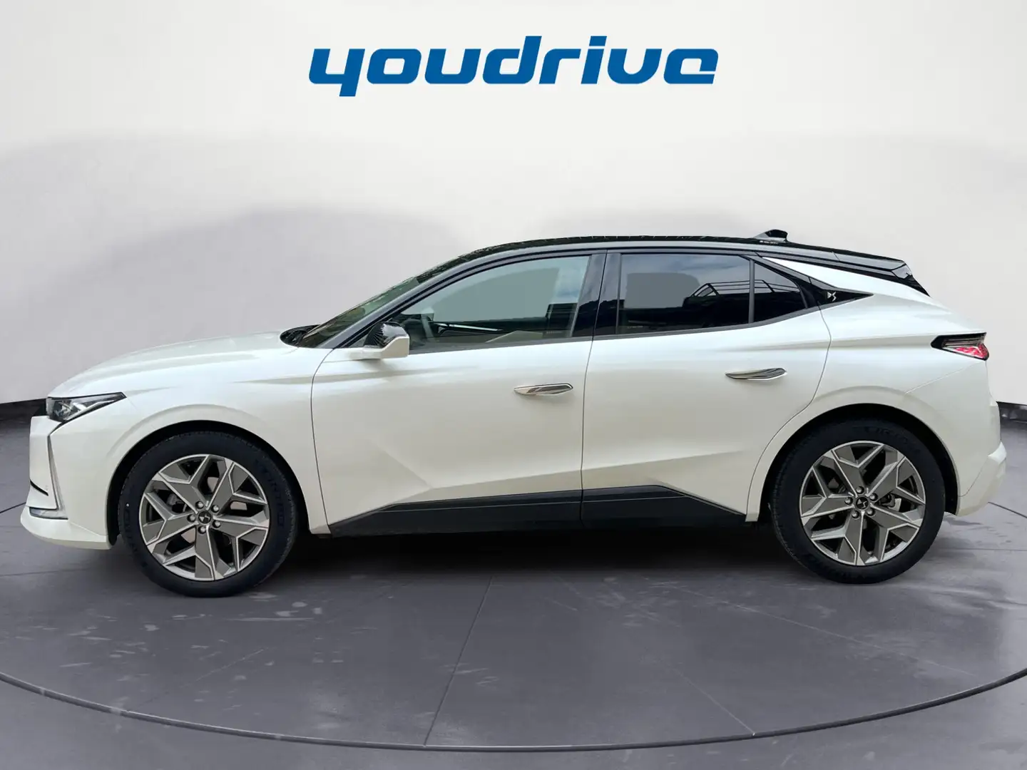 DS Automobiles DS 4 1.5 bluehdi Esprit de Voyage 130cv auto KM 21.100 Weiß - 2