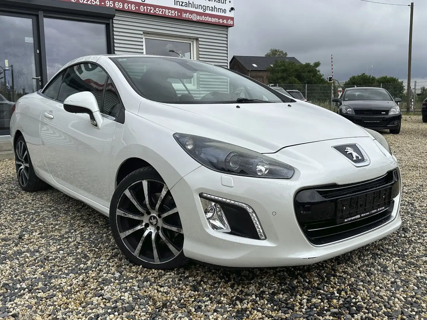 Peugeot 308 CC Cabrio-Coupe Allure/AUTOM./TEMPO./8XBER./ Weiß - 2