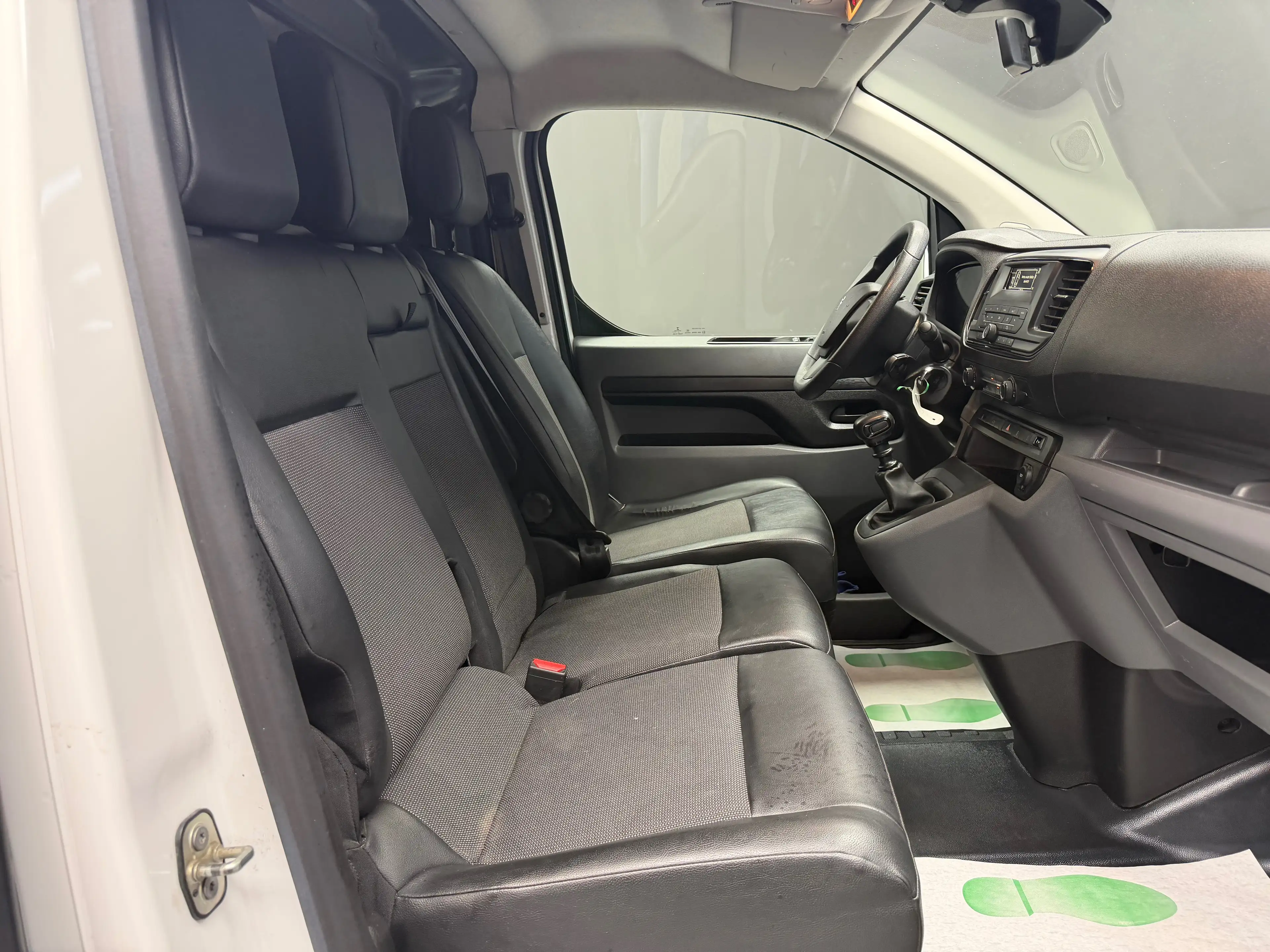 Peugeot Expert 2.0 BlueHDi * 1ER PROP + TVA + GARANTIE * — photo 11