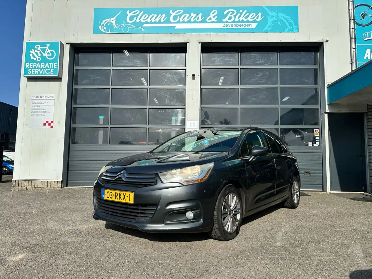 Citroen C4 1.6 VTi Tendance Grijs - 1