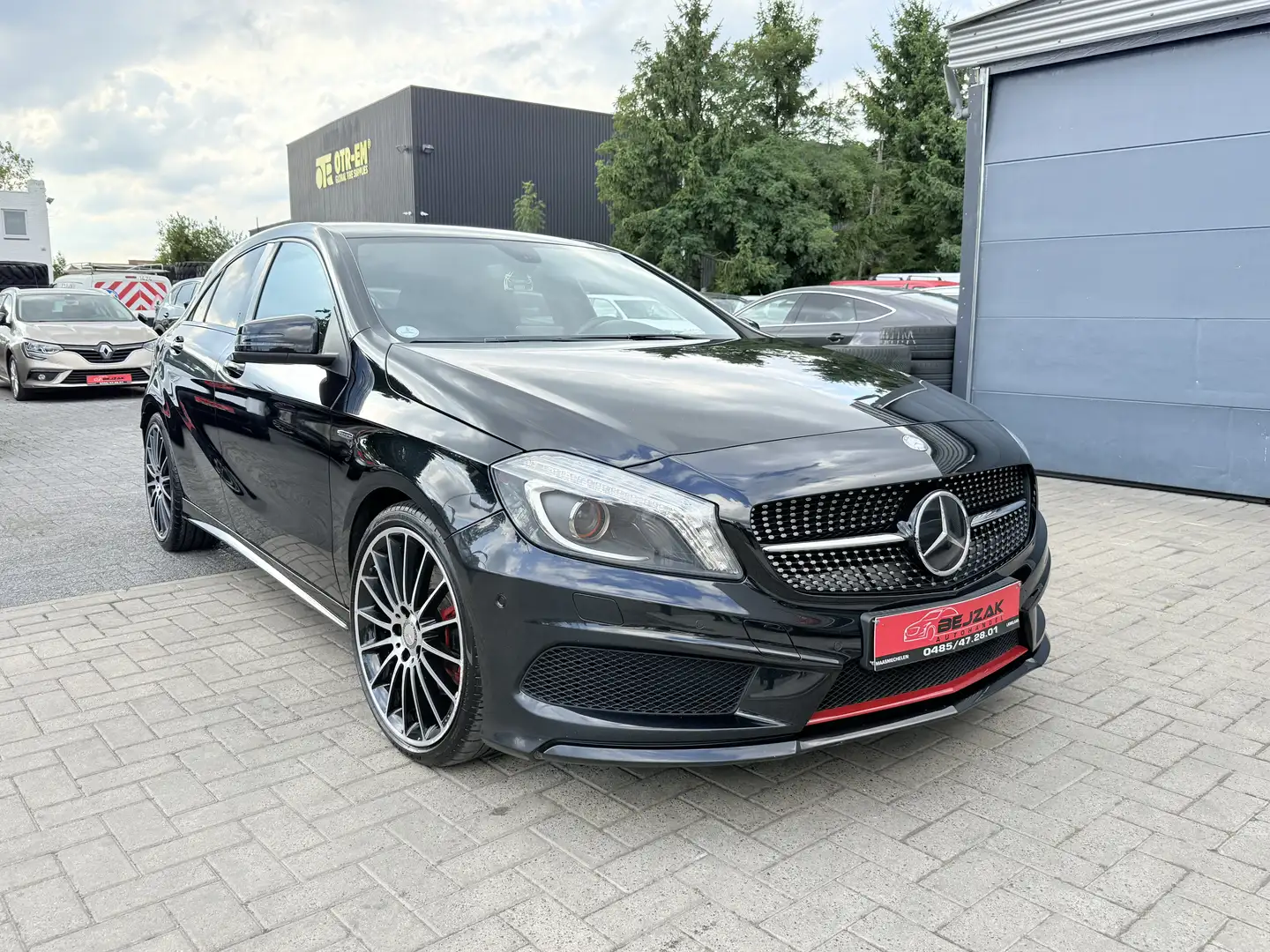 Mercedes-Benz A 250 sport 211PK AMG Line 1j garantie prachtige wagen - 1