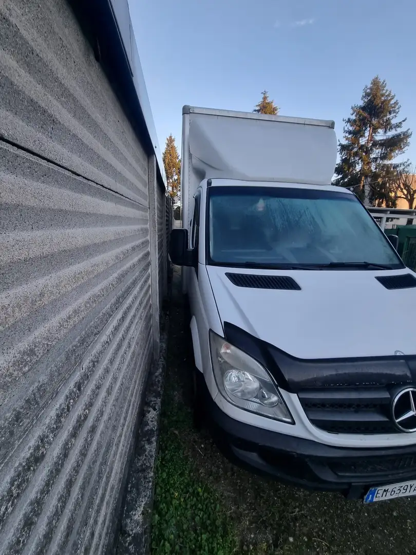 Mercedes-Benz Sprinter - 1
