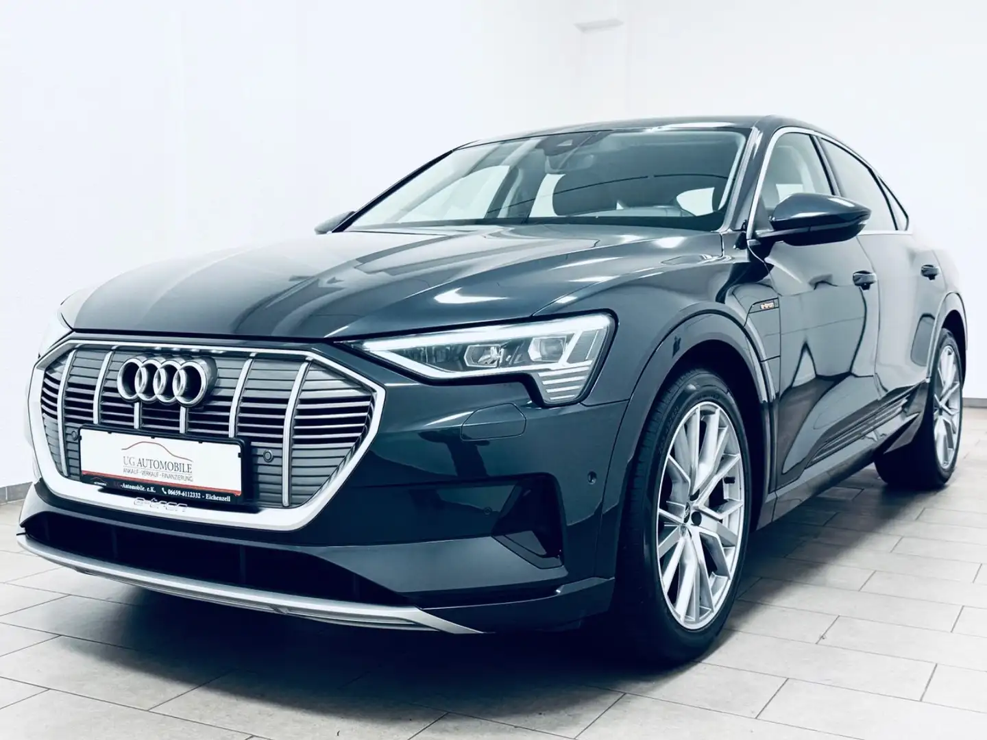 Audi e-tron Sportback 55 quattro advanced Gris - 1