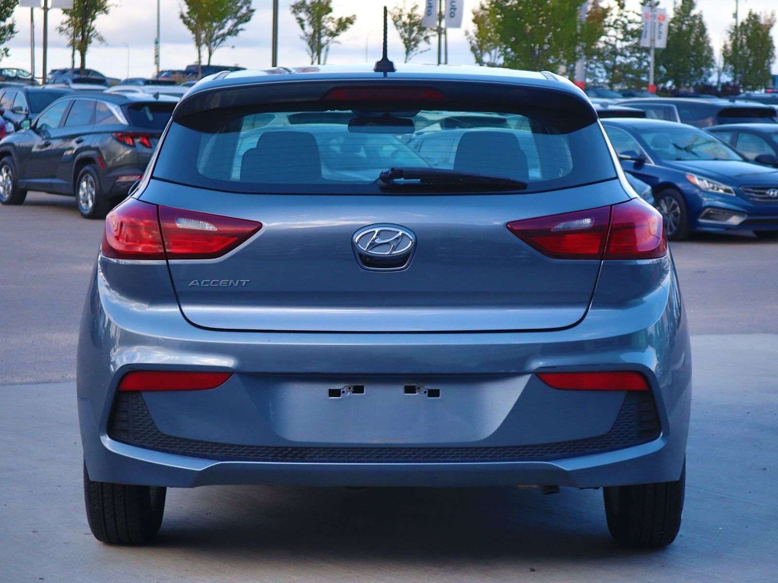 2020 Hyundai ACCENT PREFERRED/HEATED SEATS/7 TOUCHSCREEN/APPLE CARPLAY — photo 1