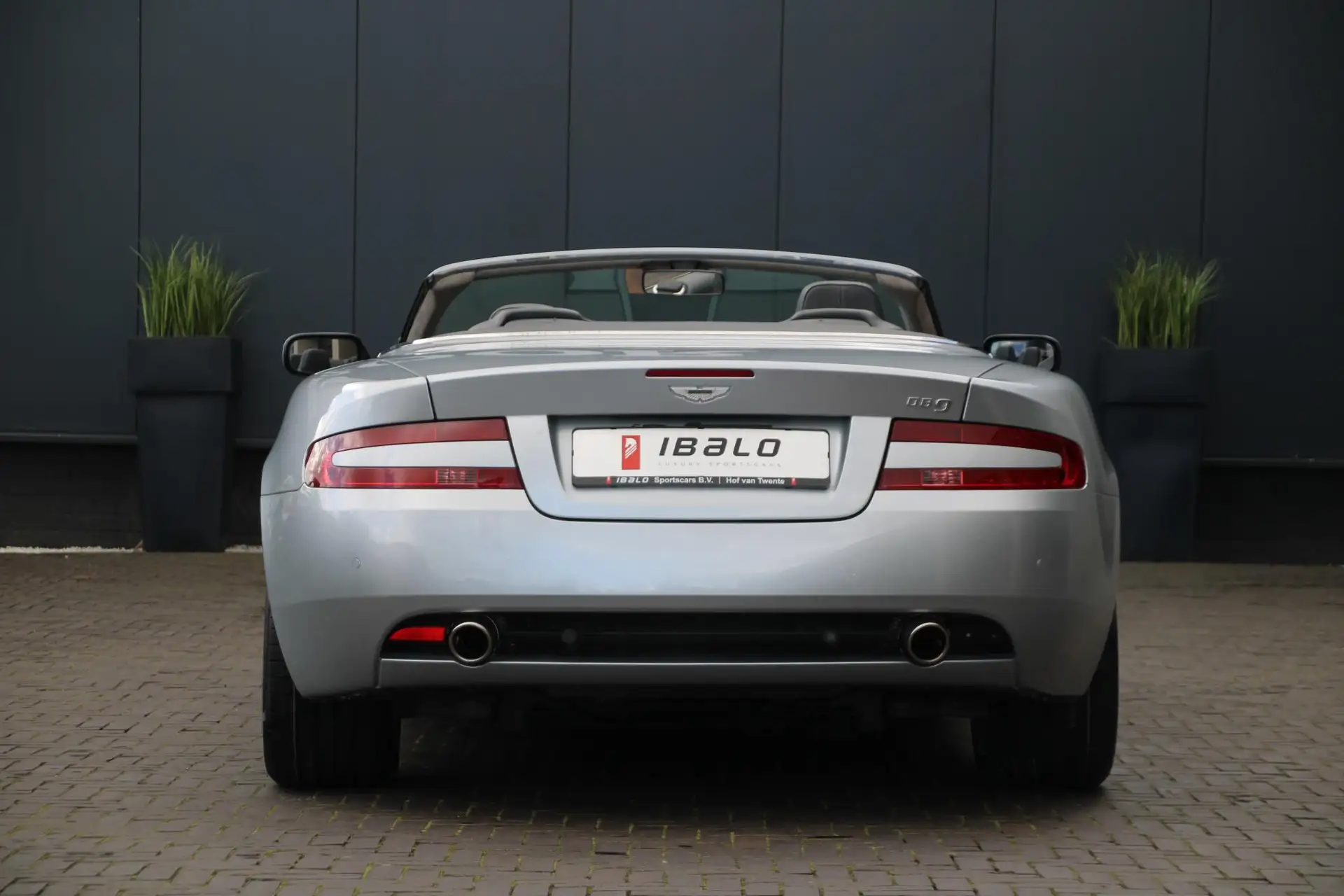 애스턴마틴 DB9 Volante 2006 은색 사진 7