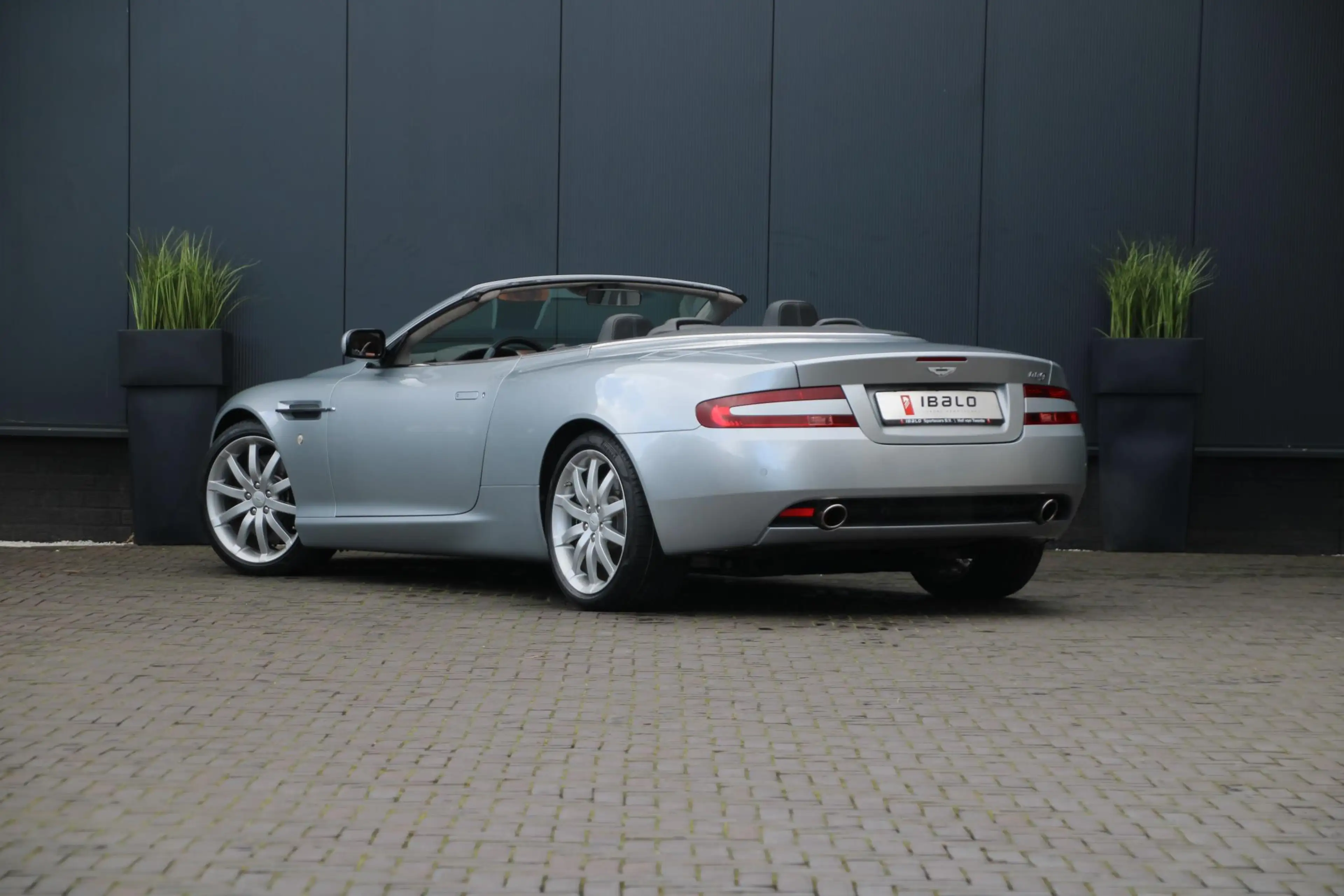 Aston Martin DB9 Volante 5.9 V12 Touchtronic | 450pk | Only 449km | — photo 9