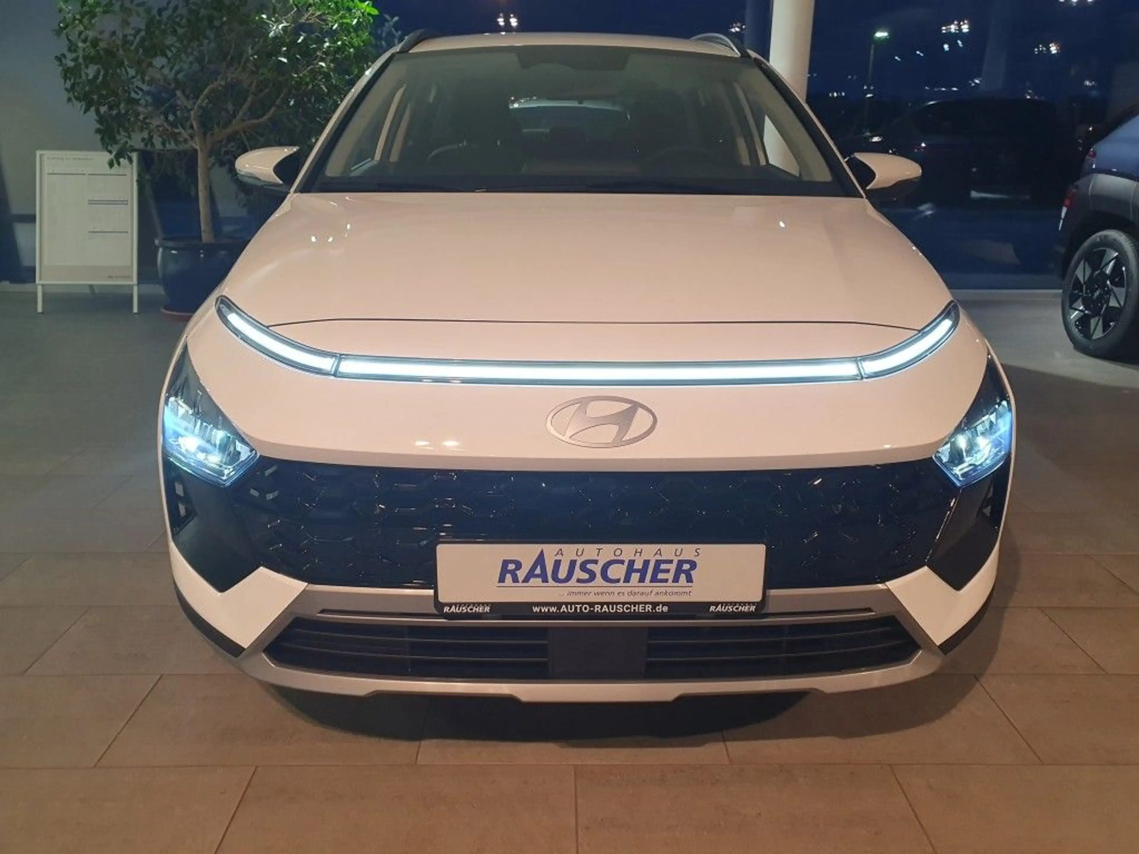 Hyundai BAYON 1.0 T-GDI Trend — photo 2