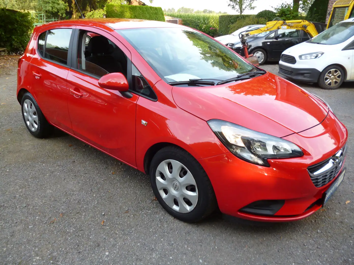Opel Corsa Edition MOD 2016 Rot - 1