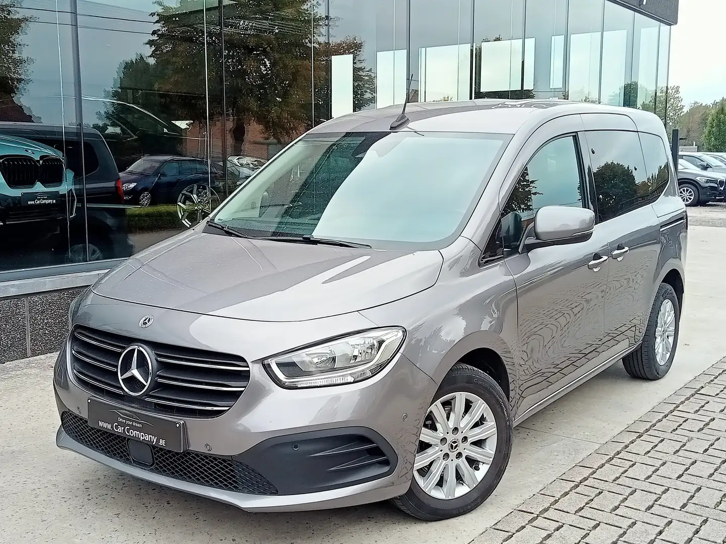 Mercedes-Benz T-Class T 180 d STYLE*ALCANTARA*CAMERA*DAB*2 SCHUIFDEUREN Gris - 2