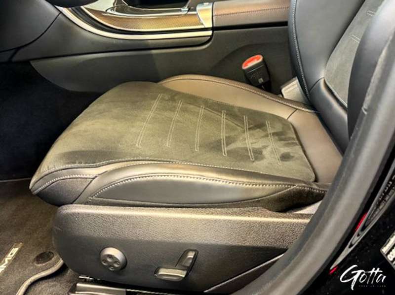 Photo du véhicule Mercedes-Benz C 300