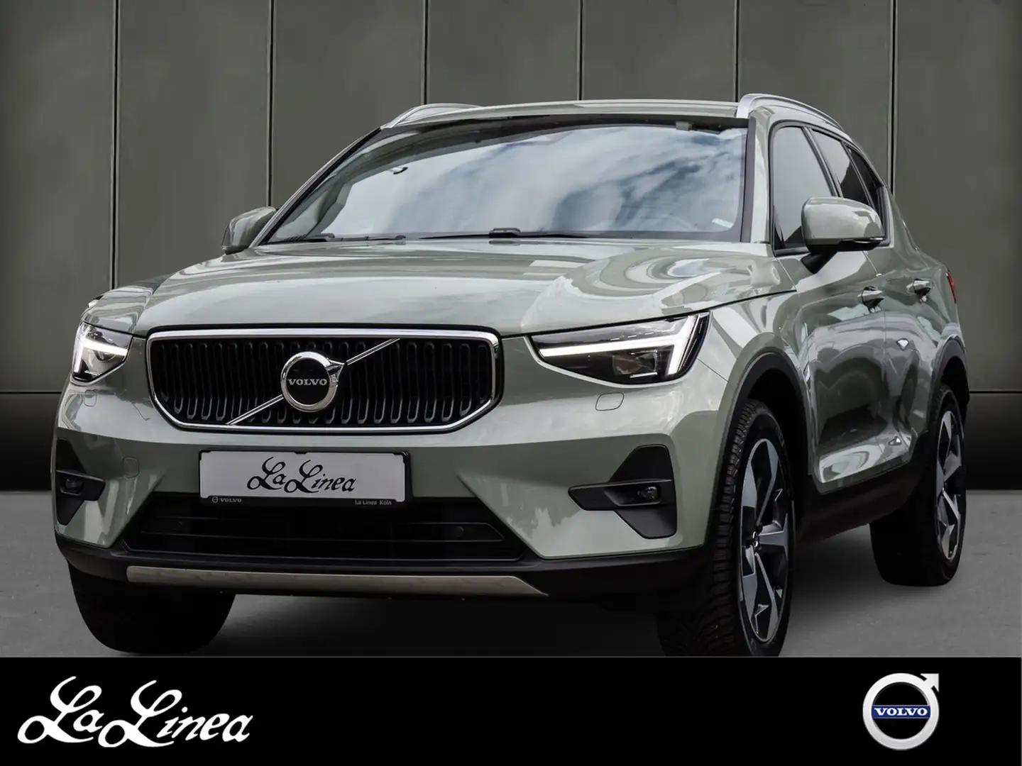 Volvo XC40 B3 (B) Core #AHK/Sitzh./PDC/RFK/Automatik/Navi Vert - 1