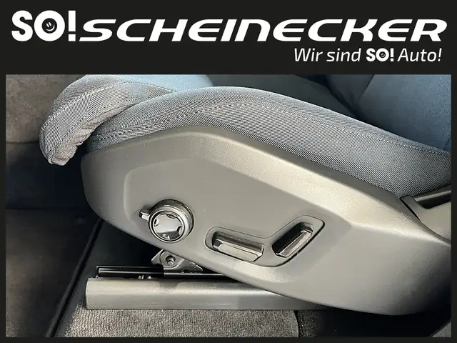 Volvo XC90 T8 AWD PHEV 14,7kWh Plus Dark Ansicht 12