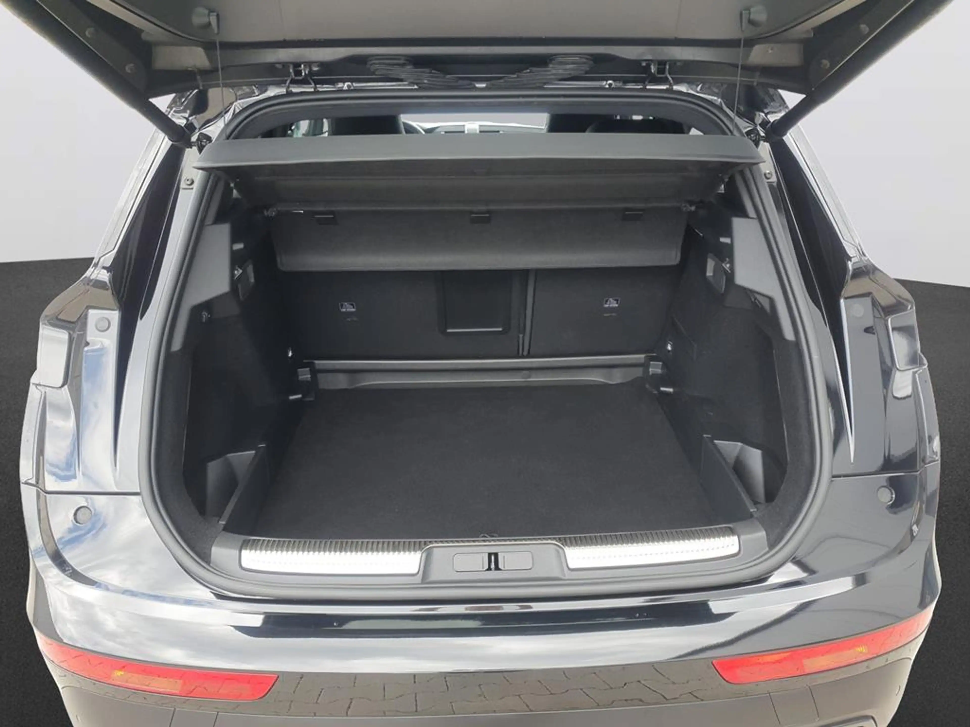 DS Automobiles DS 7 Performance Line + — photo 8