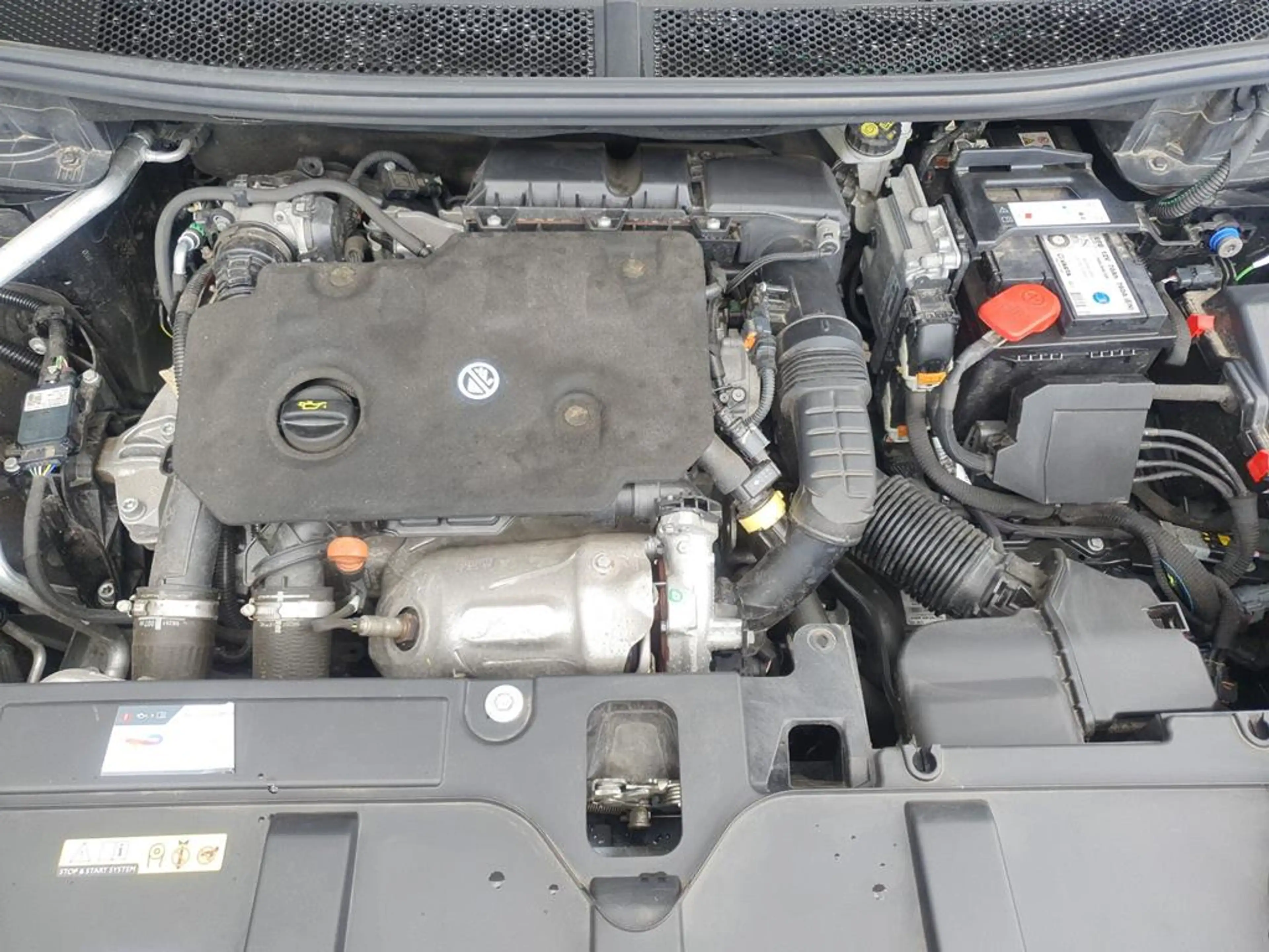 DS Automobiles DS 7 Performance Line + — photo 7