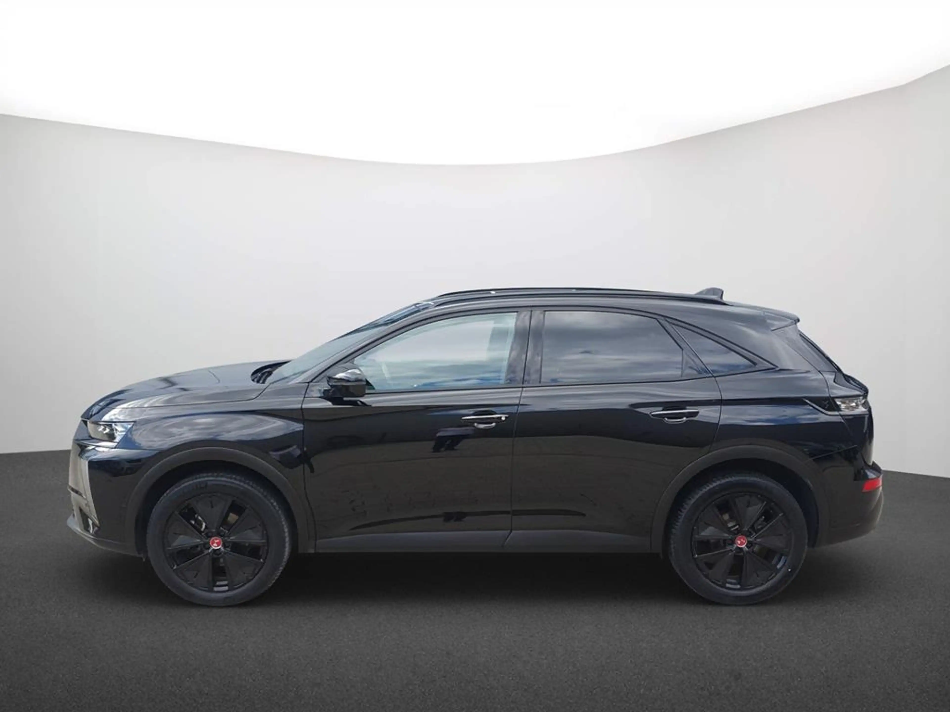 DS Automobiles DS 7 Performance Line + — photo 5