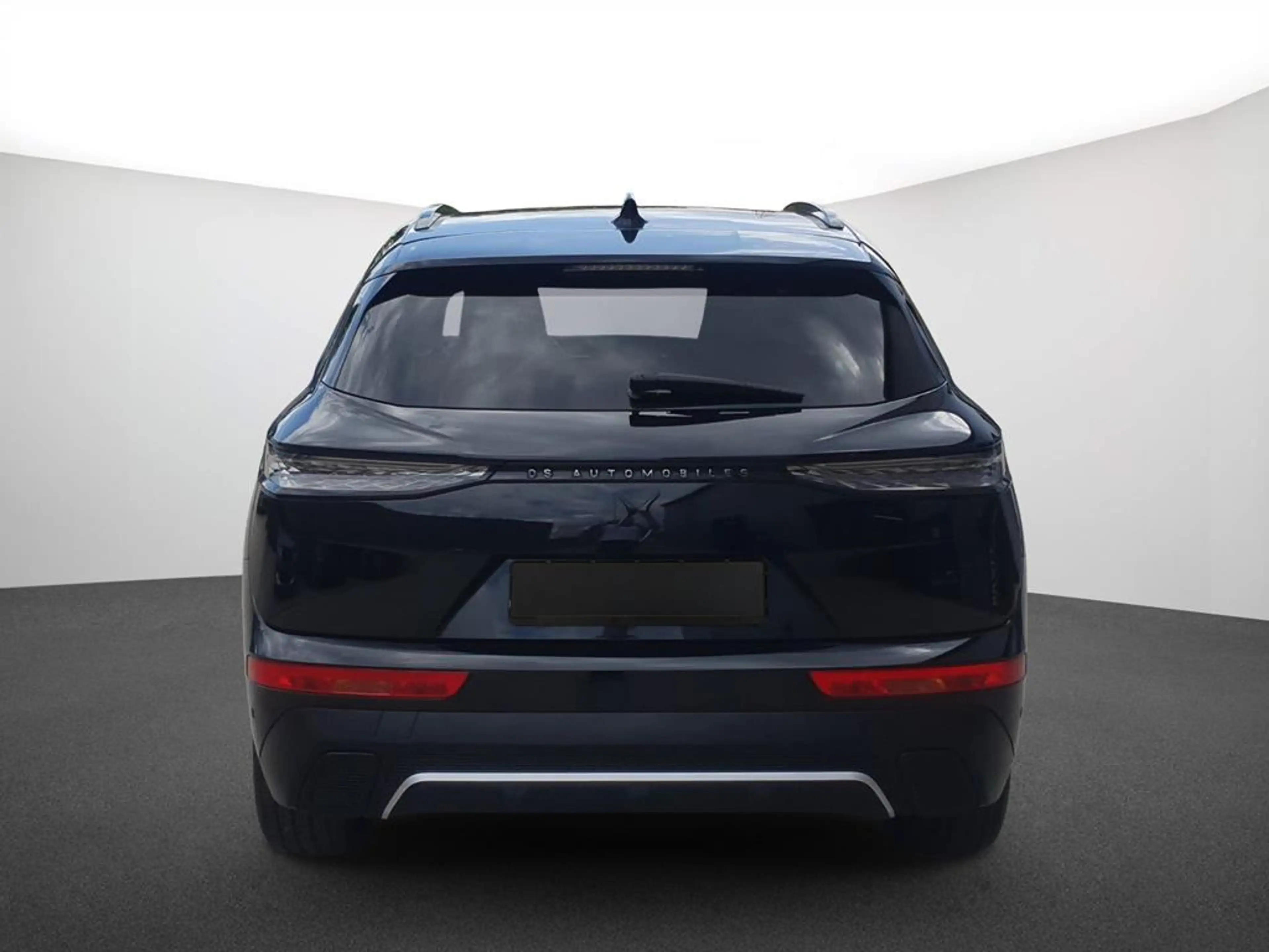 DS Automobiles DS 7 Performance Line + — photo 4