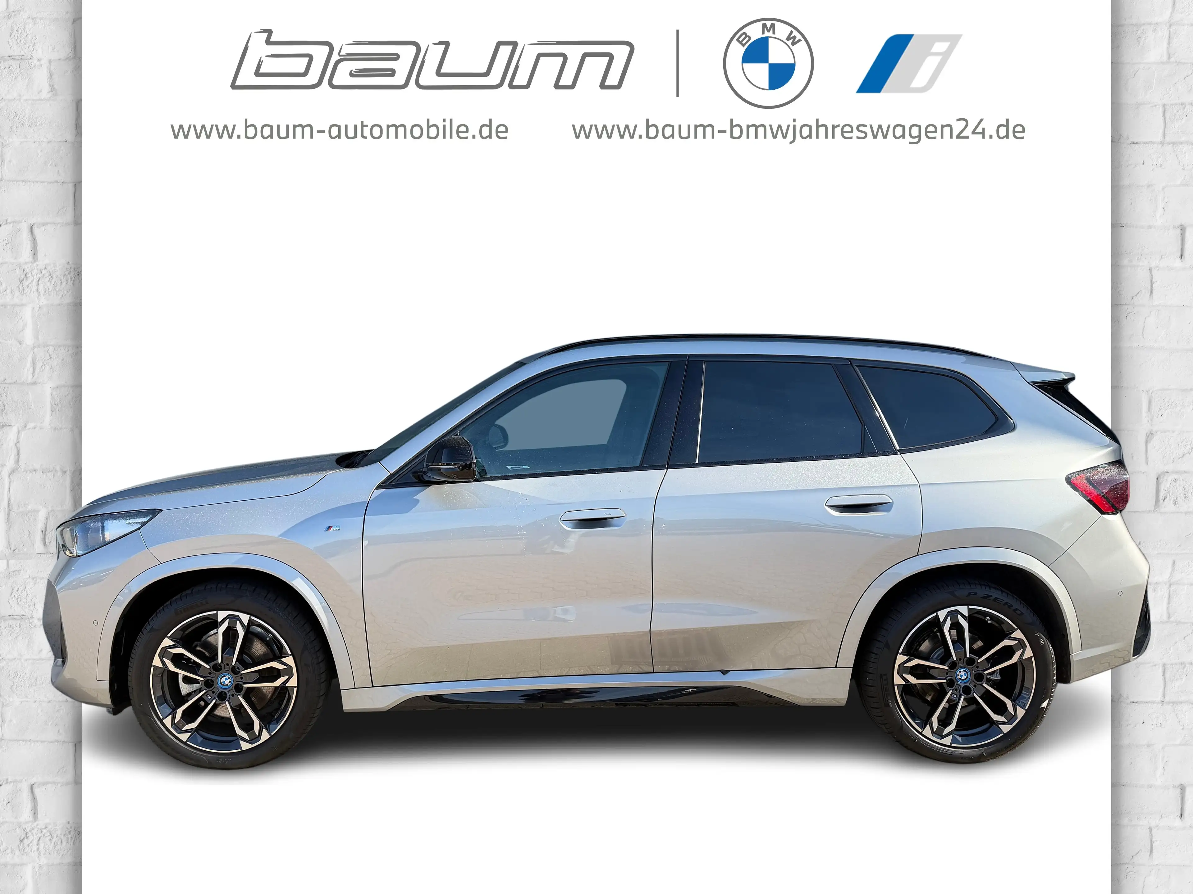 BMW iX1 xDrive30 — photo 3