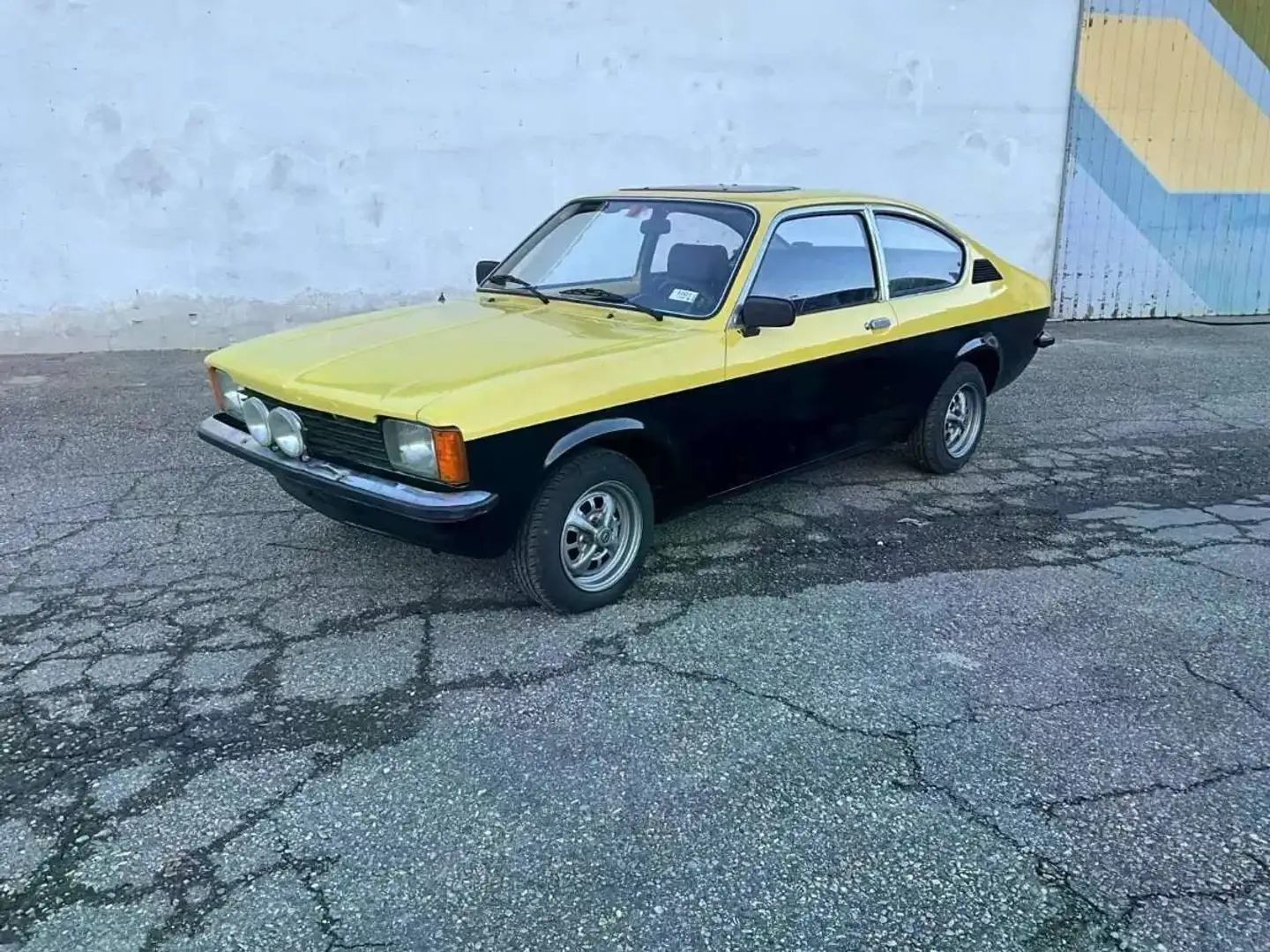 Opel Kadett C Coupe Gelb - 1