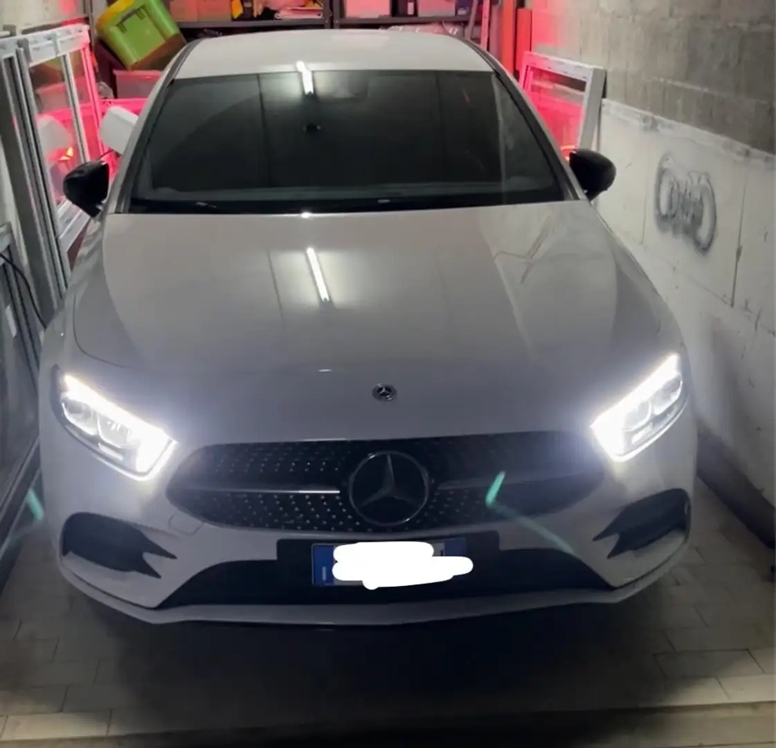 Mercedes-Benz A 250 e phev (eq-power) Premium Night edition Plus auto - 1