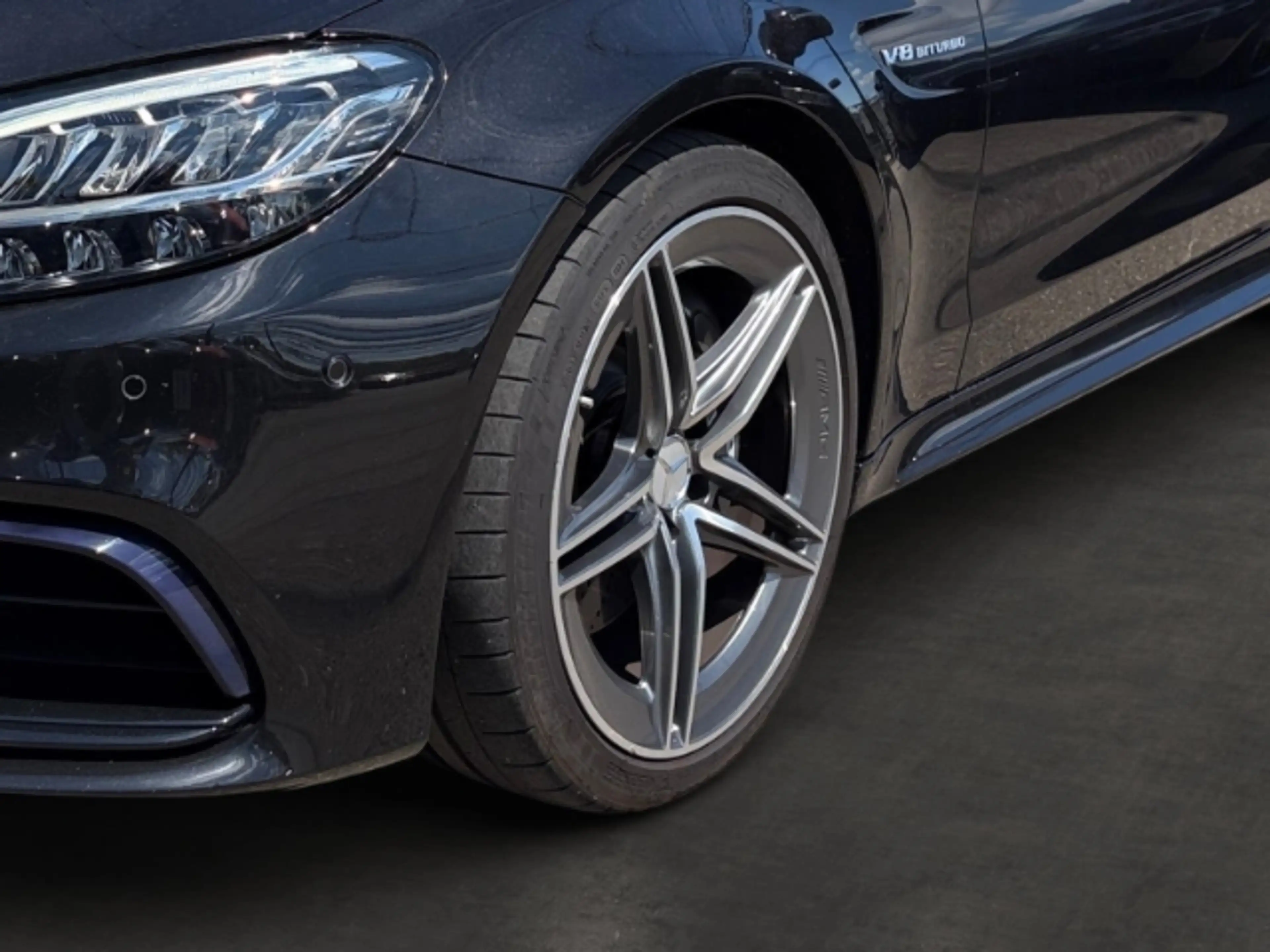 Mercedes-Benz C 63 AMG Coupe Panodach Burmester 19'' LED — photo 6