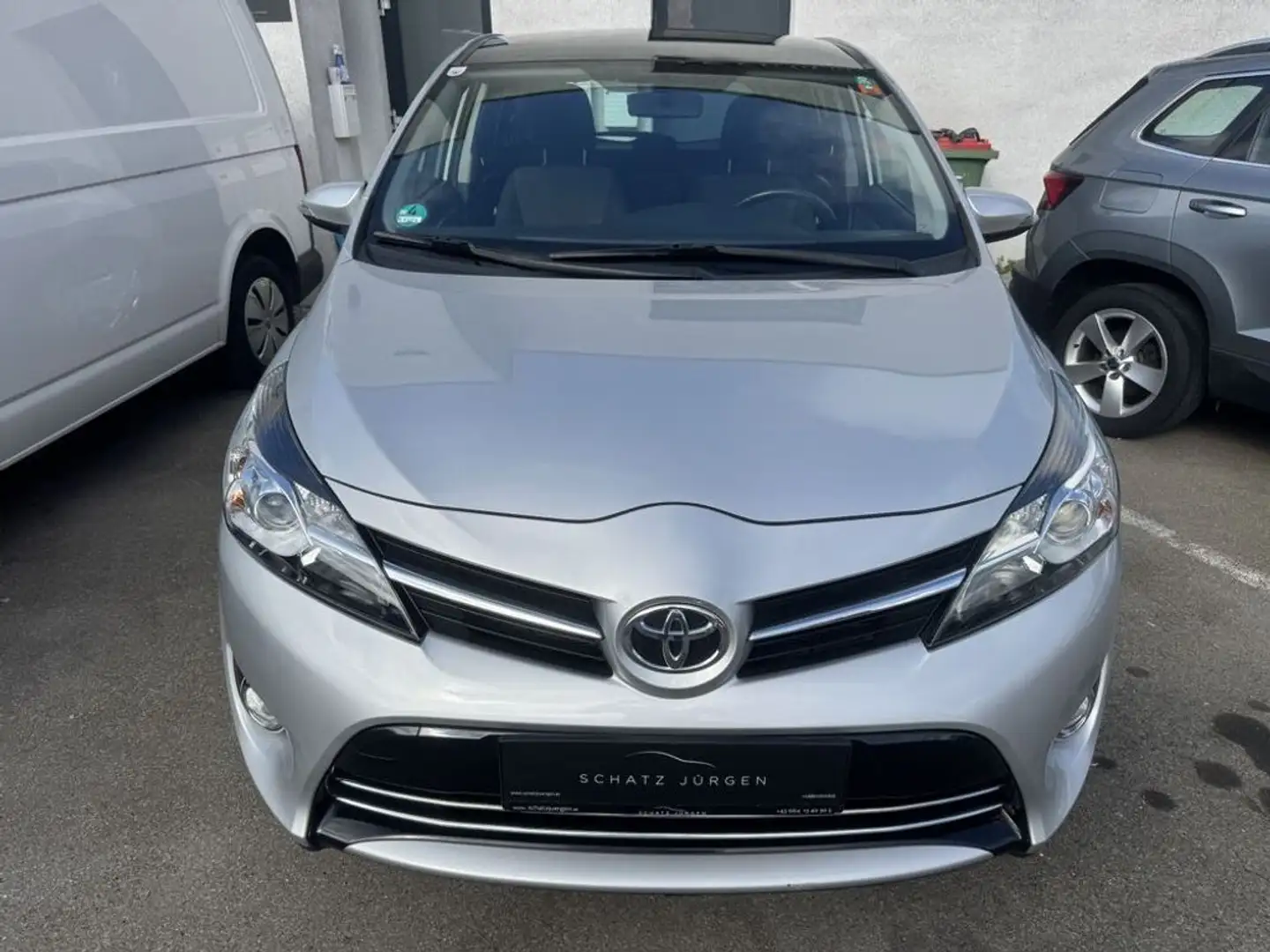 Toyota Verso Active 1,6 Argent - 2