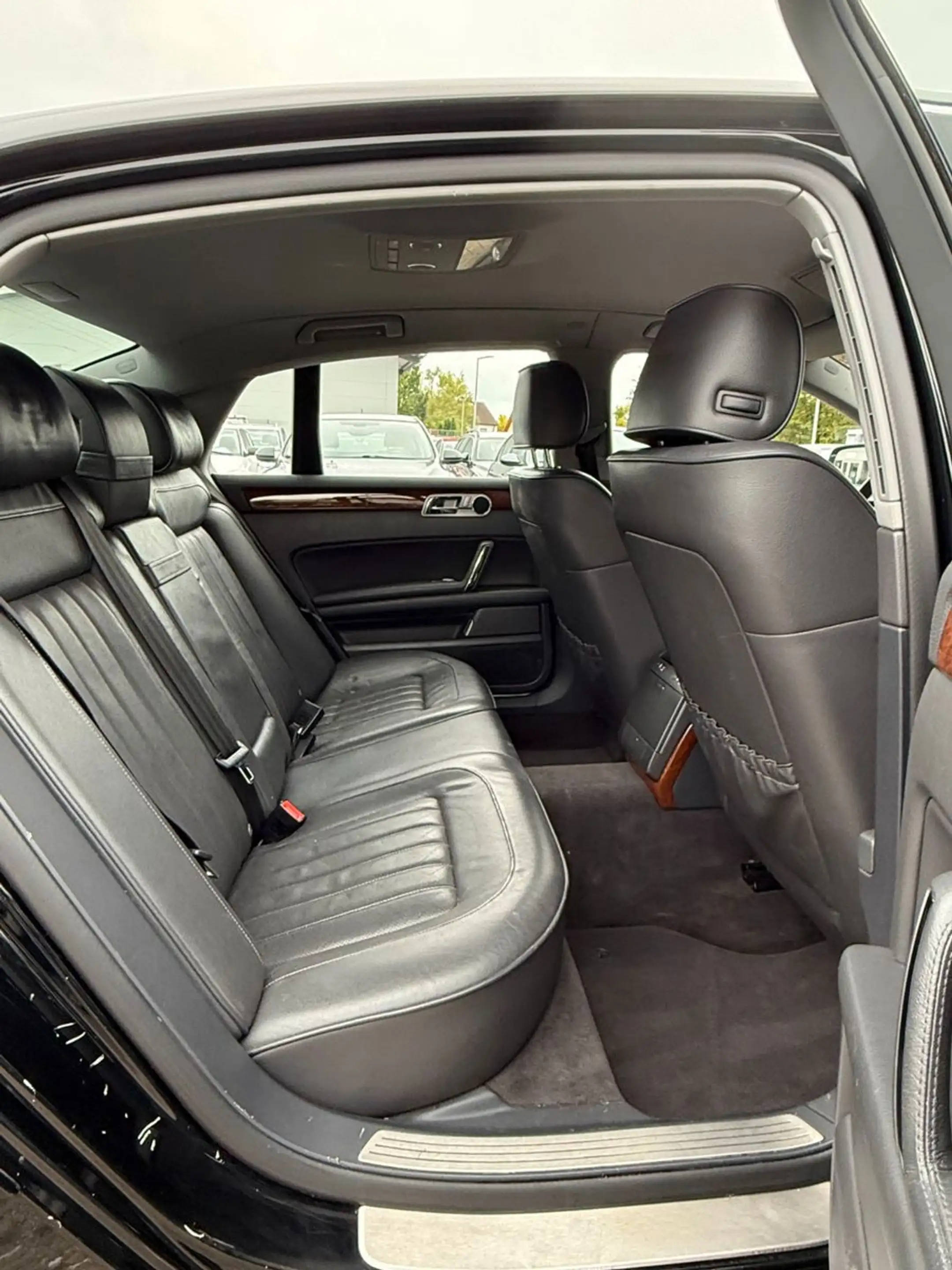 Volkswagen Phaeton V6 TDI 5-Sitzer 4Motion-Leder-Navi-Xenon — photo 15