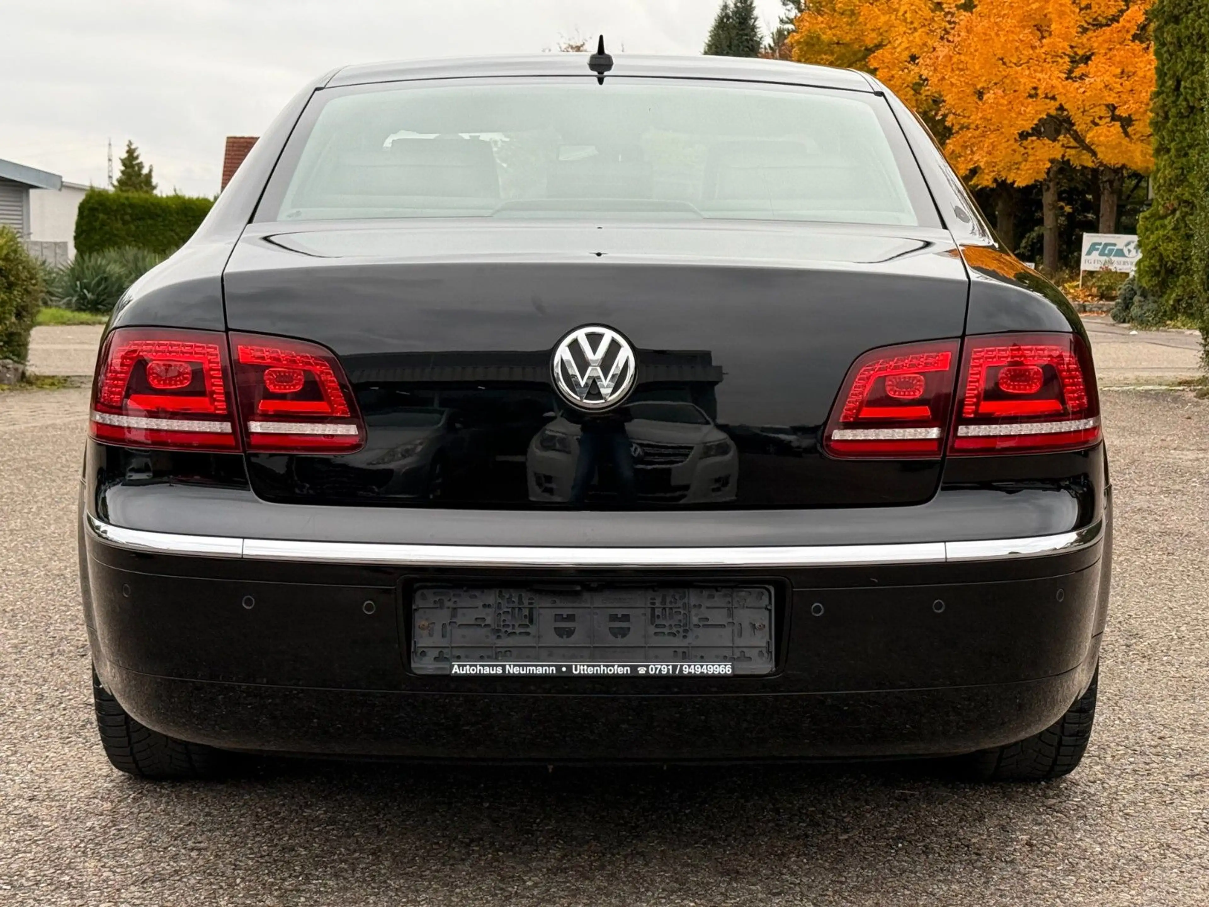 Volkswagen Phaeton V6 TDI 5-Sitzer 4Motion-Leder-Navi-Xenon — photo 9