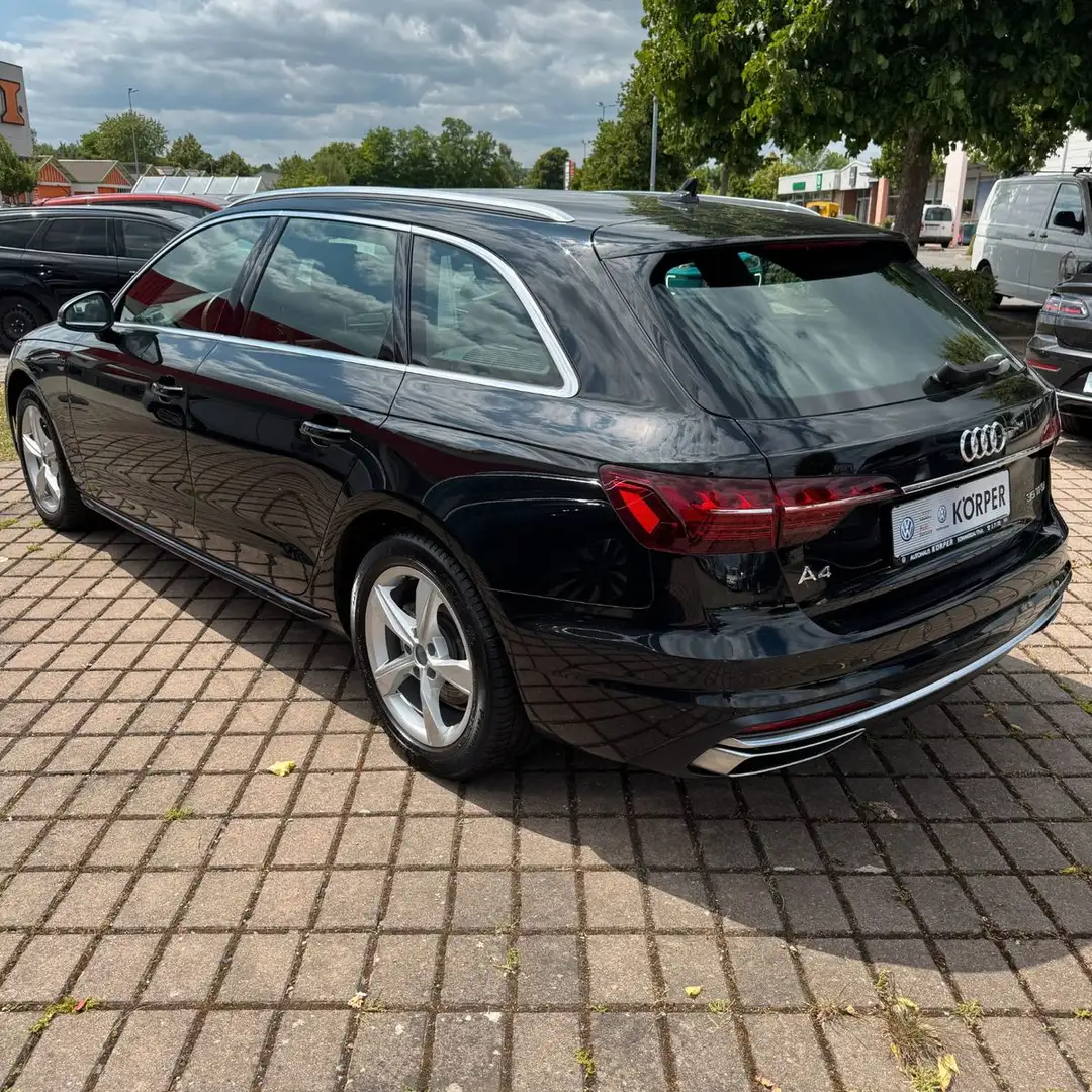Audi A4 Avant 35 TFSI advanced Schwarz - 2