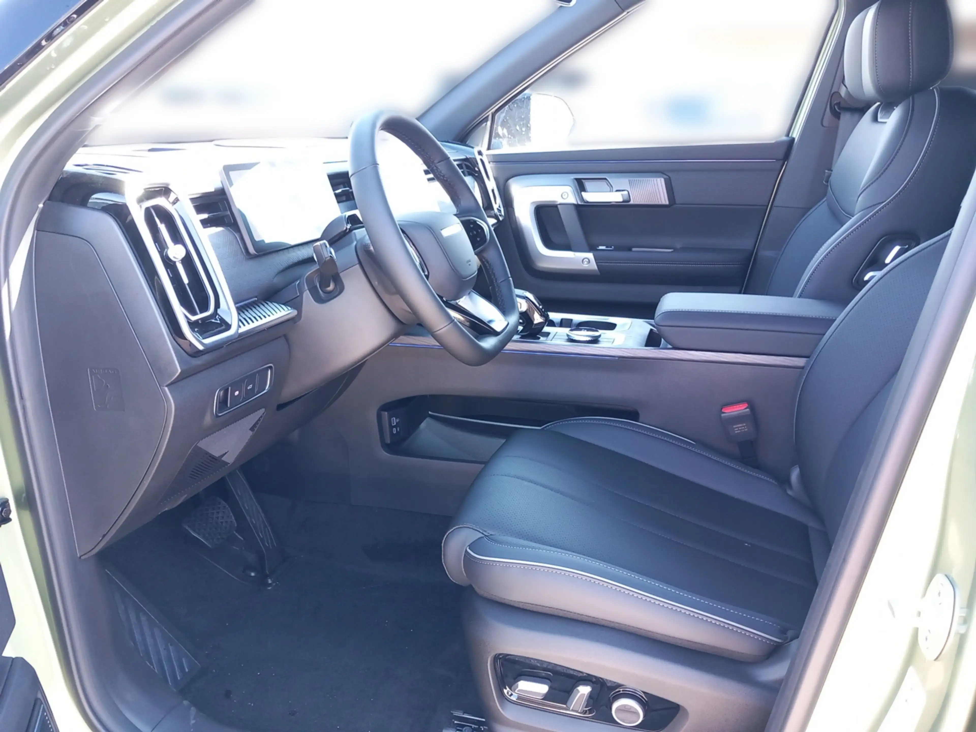 Jaecoo J7 JAECOO 7 Premium AWD — photo 8