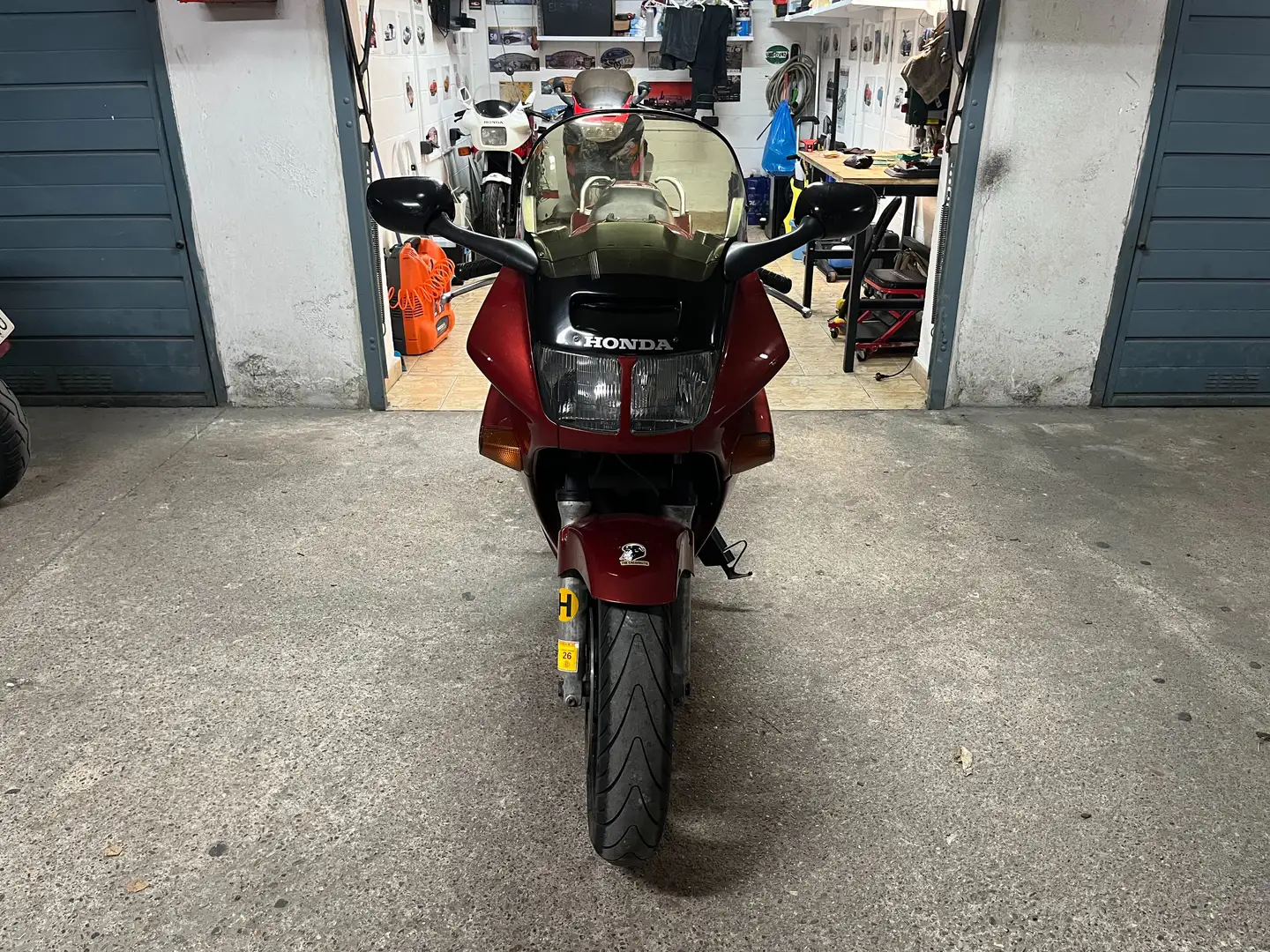 Honda VFR 750 F RC36-I Piros - 2