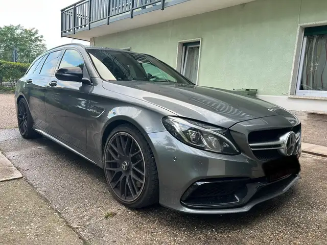Mercedes-Benz C 63 AMG