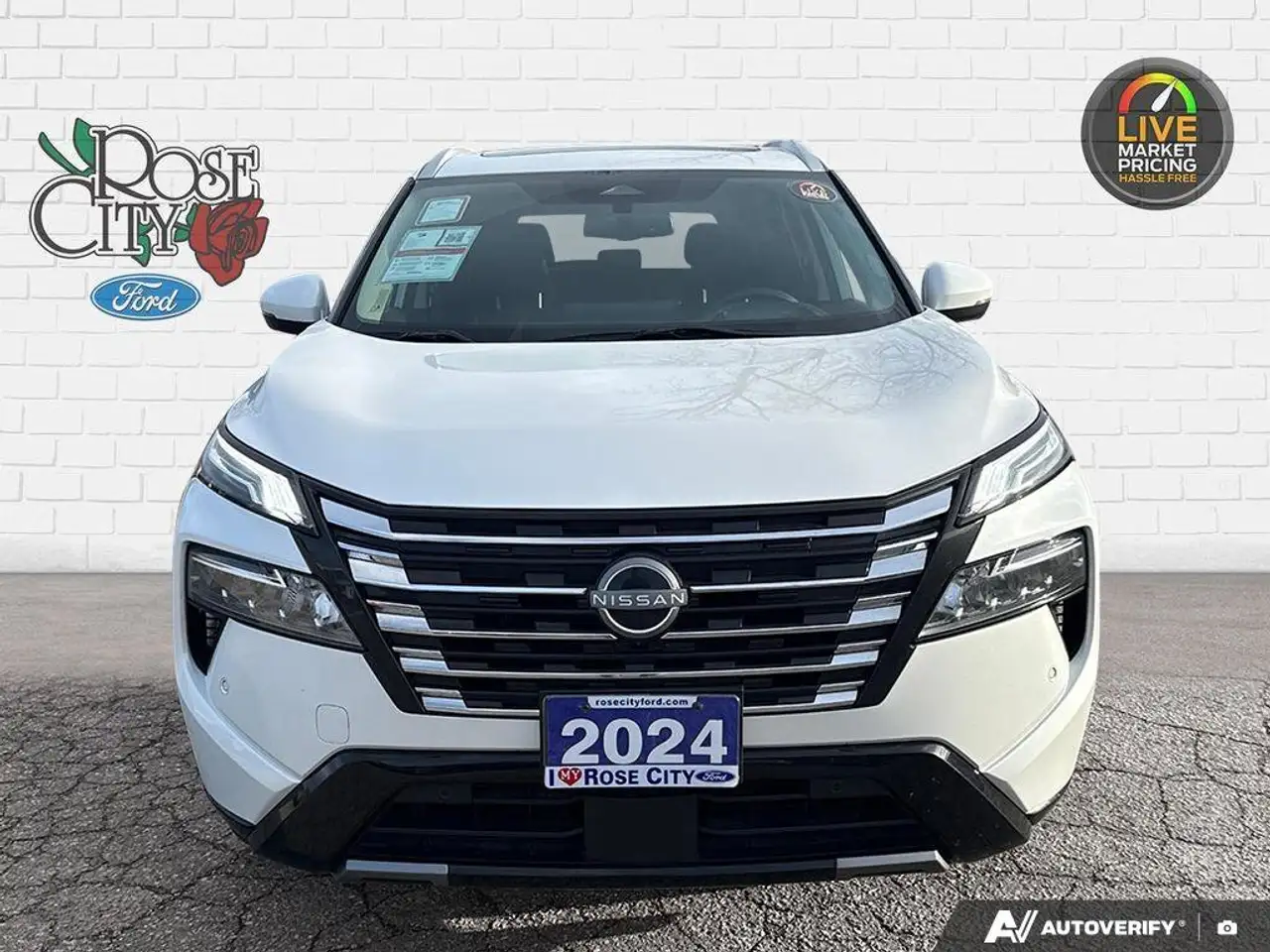 Nissan Rogue снимка Nissan Rogue