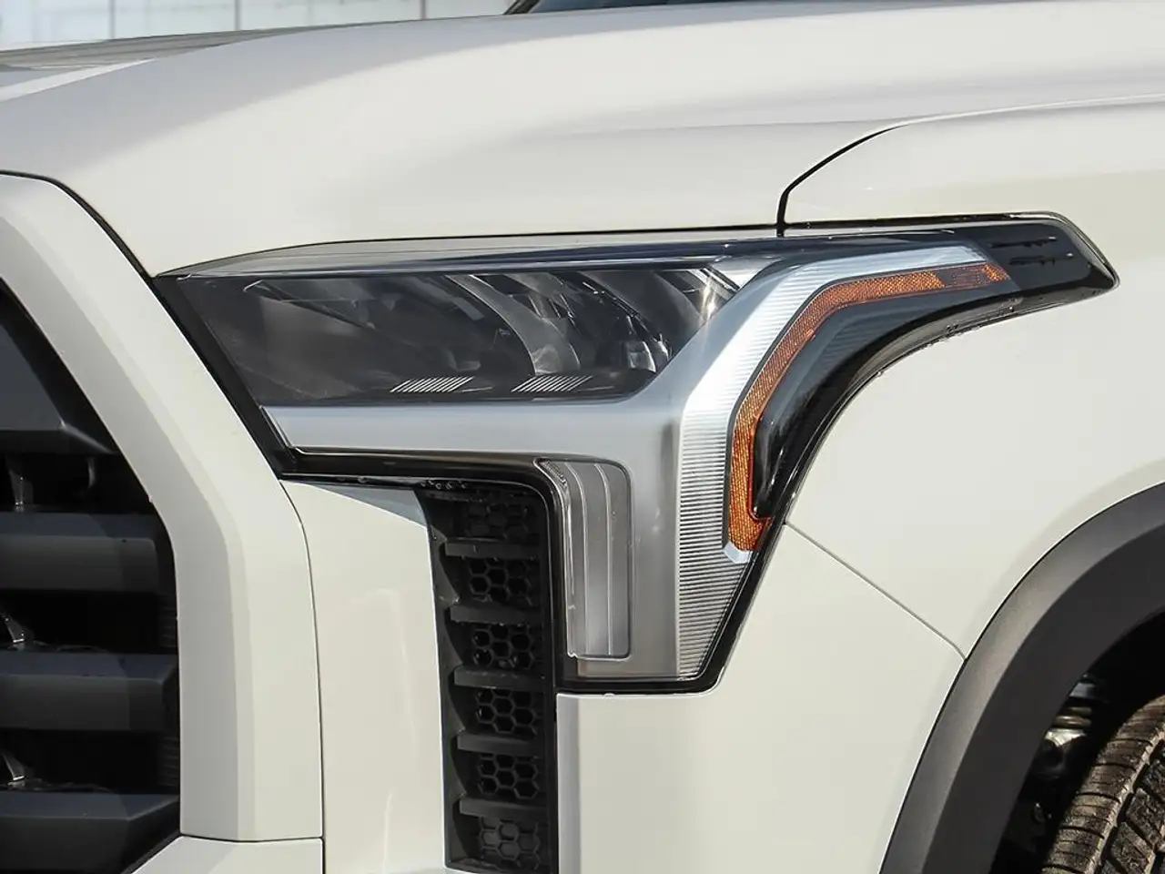 Toyota Tundra снимка Toyota Tundra
