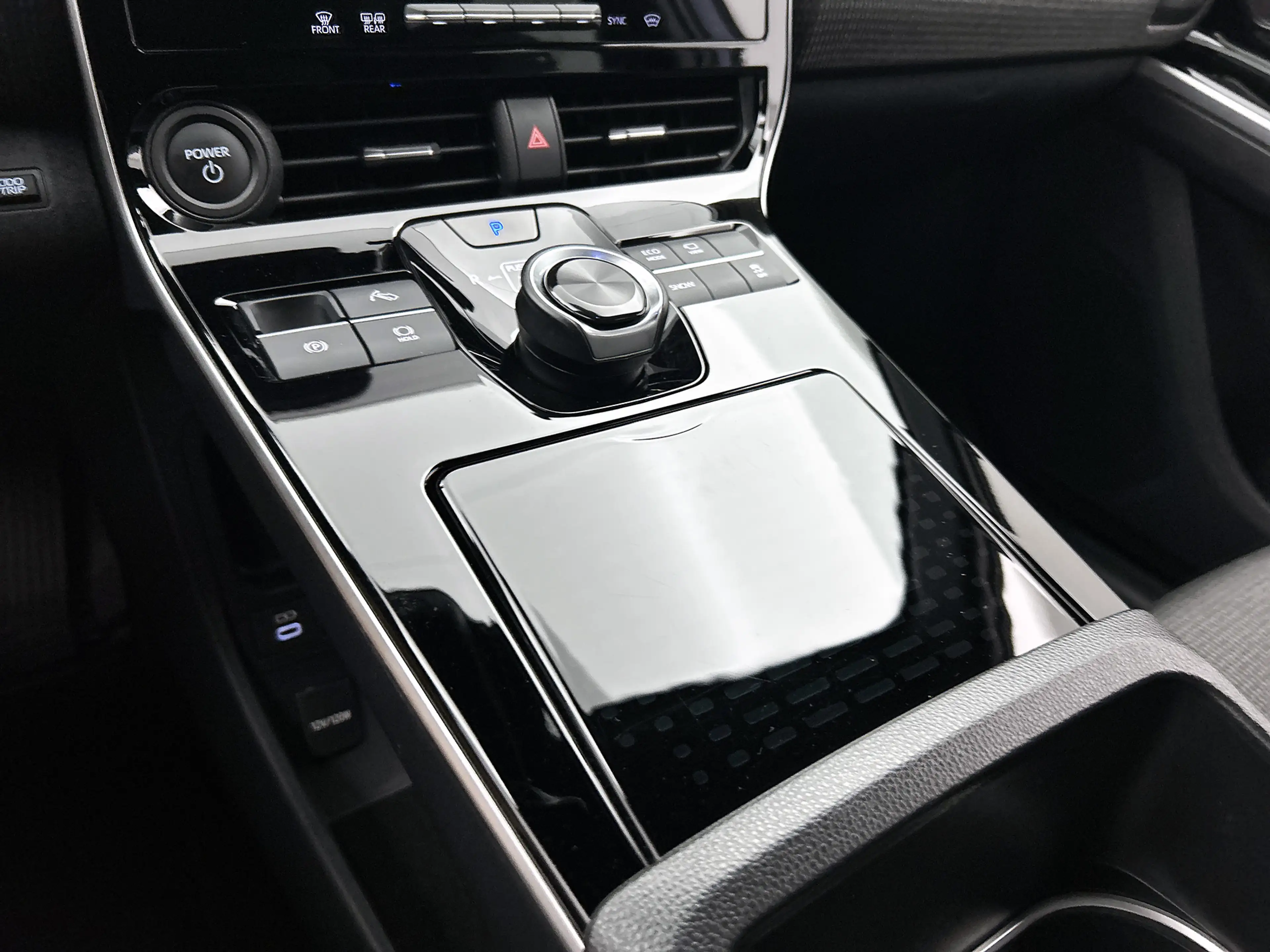 Toyota bZ4X Dynamic 71 kWh — photo 11