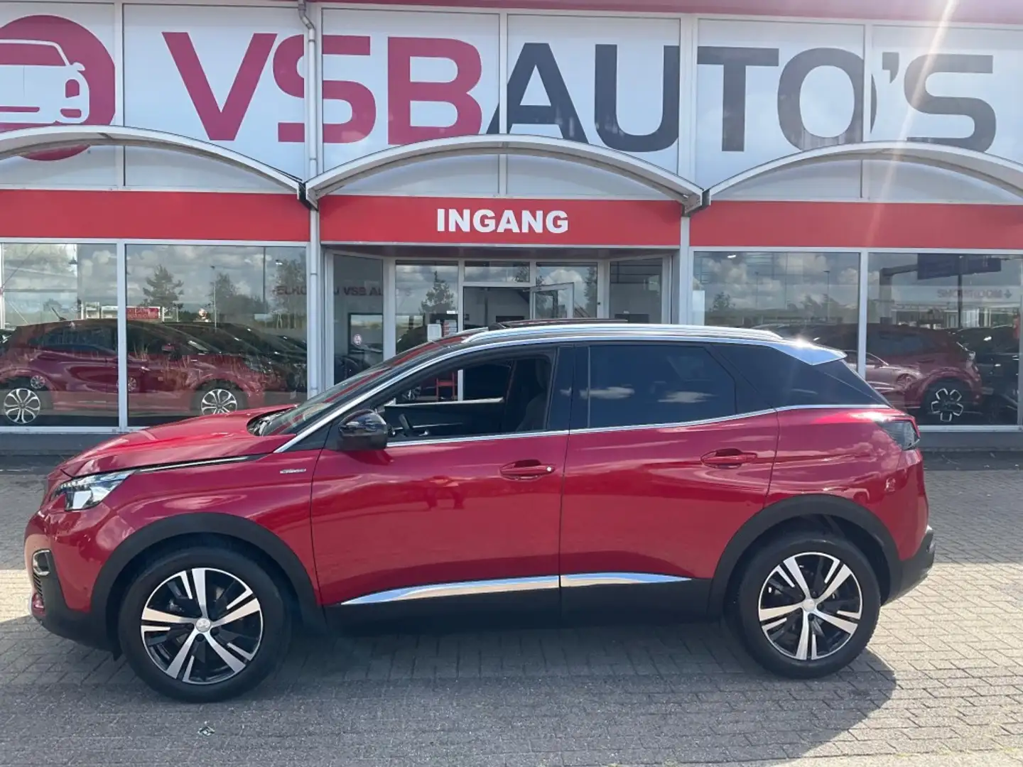 Peugeot 3008 1.2 PURETECH GT LINE 130PK PANO LED NAVI CAMERA CA Rouge - 2