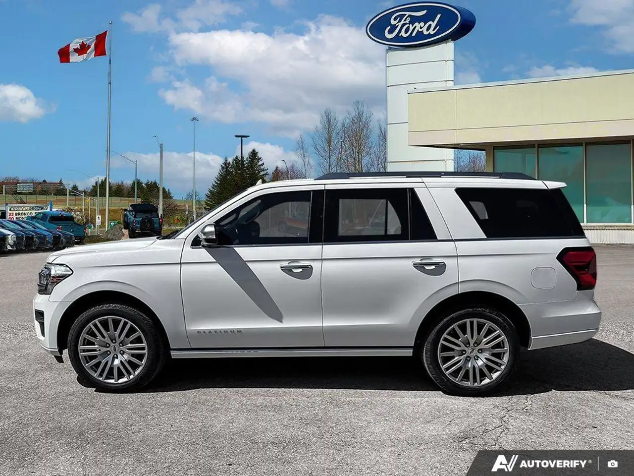 Ford Expedition снимка Ford Expedition