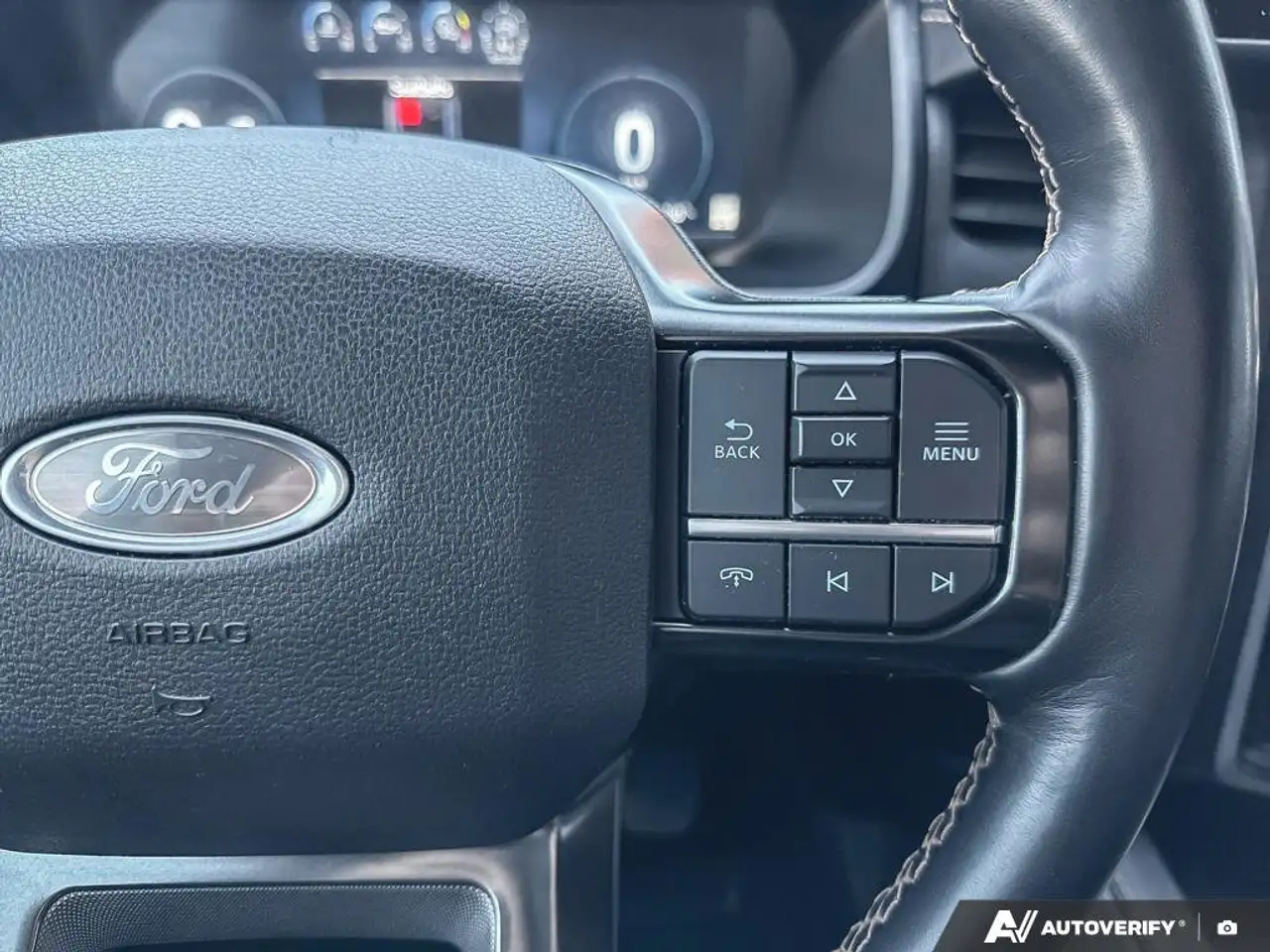 Ford Expedition снимка Ford Expedition
