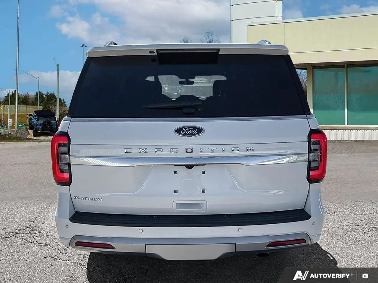 Ford Expedition снимка Ford Expedition
