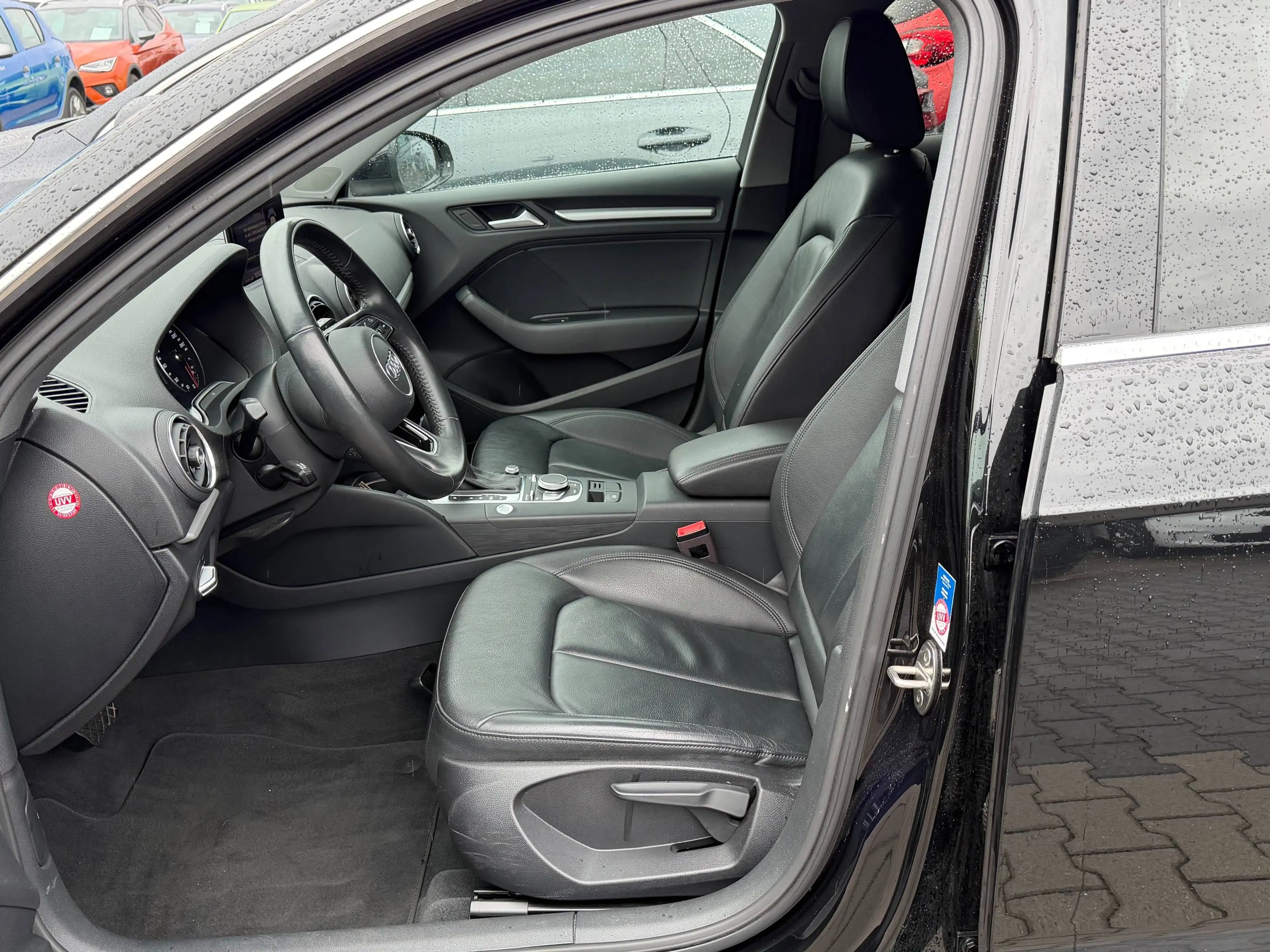 Audi A3 A3 Sportback 35 TFSI/Automatik/Leder/T.Winkel/ZV — photo 11