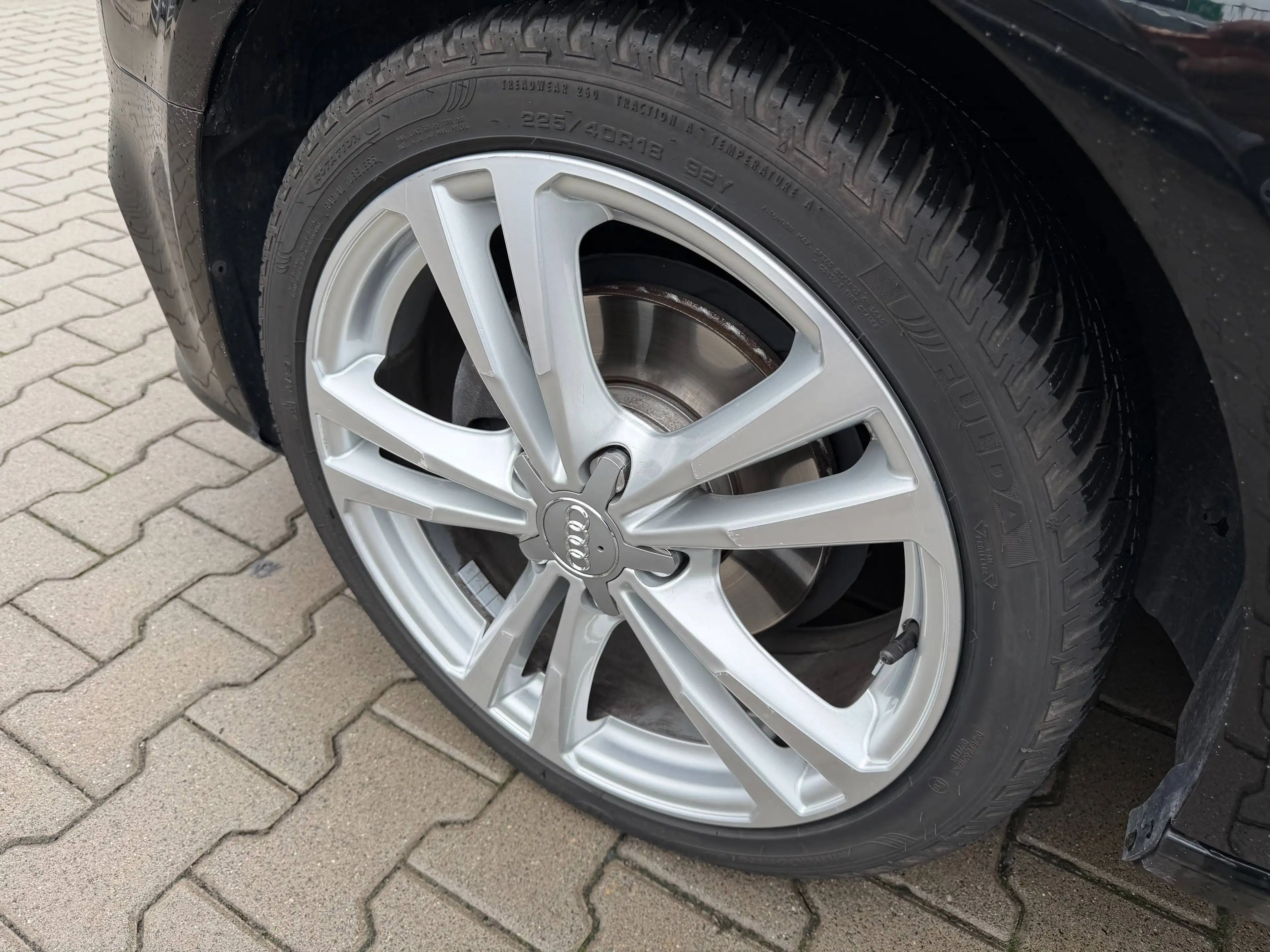 Audi A3 A3 Sportback 35 TFSI/Automatik/Leder/T.Winkel/ZV — photo 8