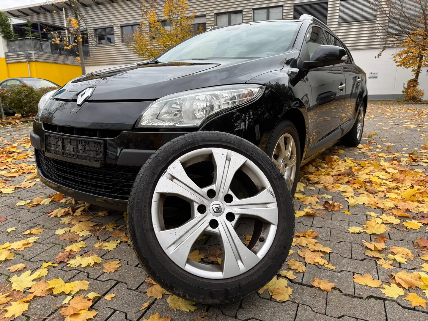 Renault Megane Megane,Klimaautomatik, Navigation, Tempomat,1.Hand Schwarz - 1