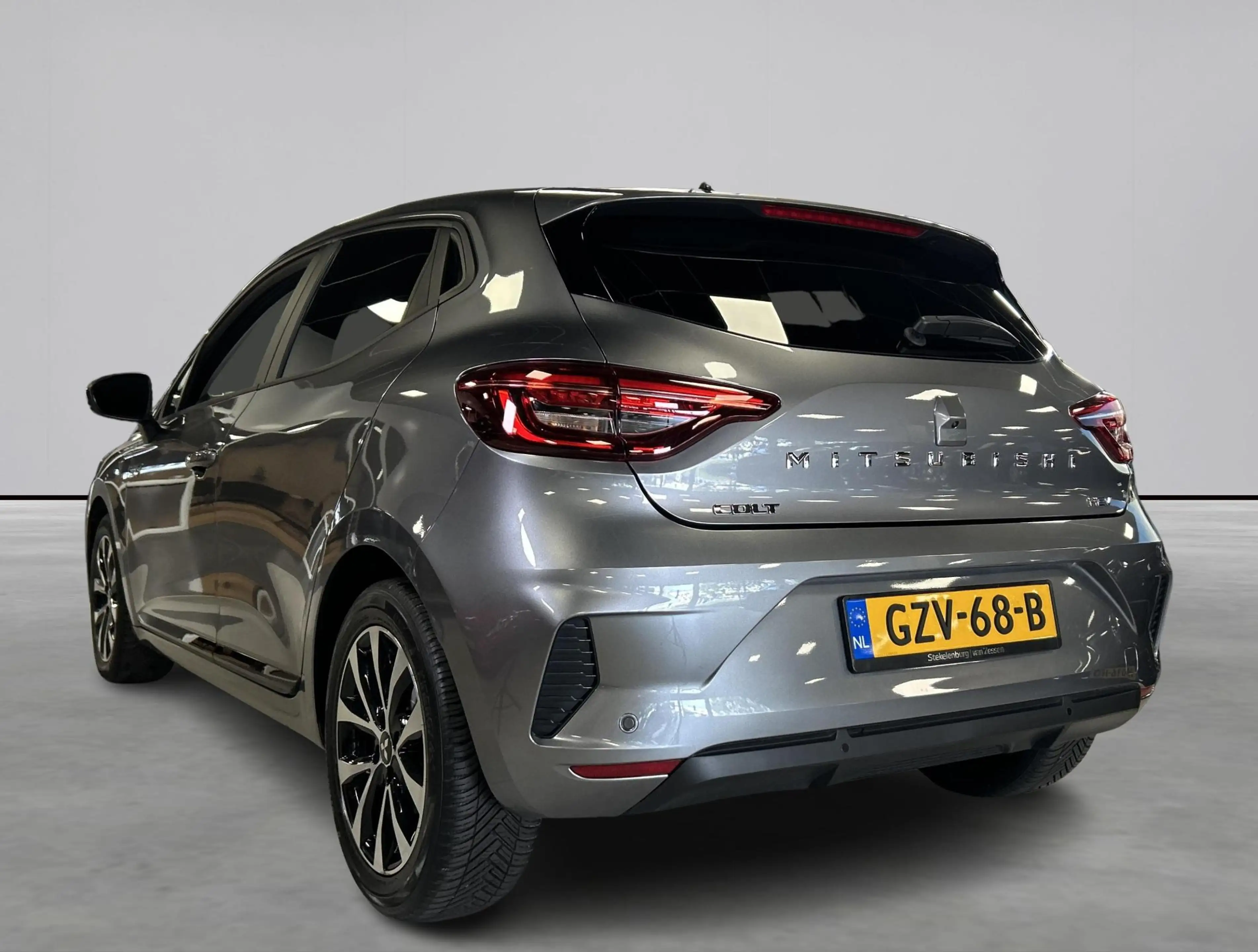 Mitsubishi Colt 1.6 HEV Intense — photo 3