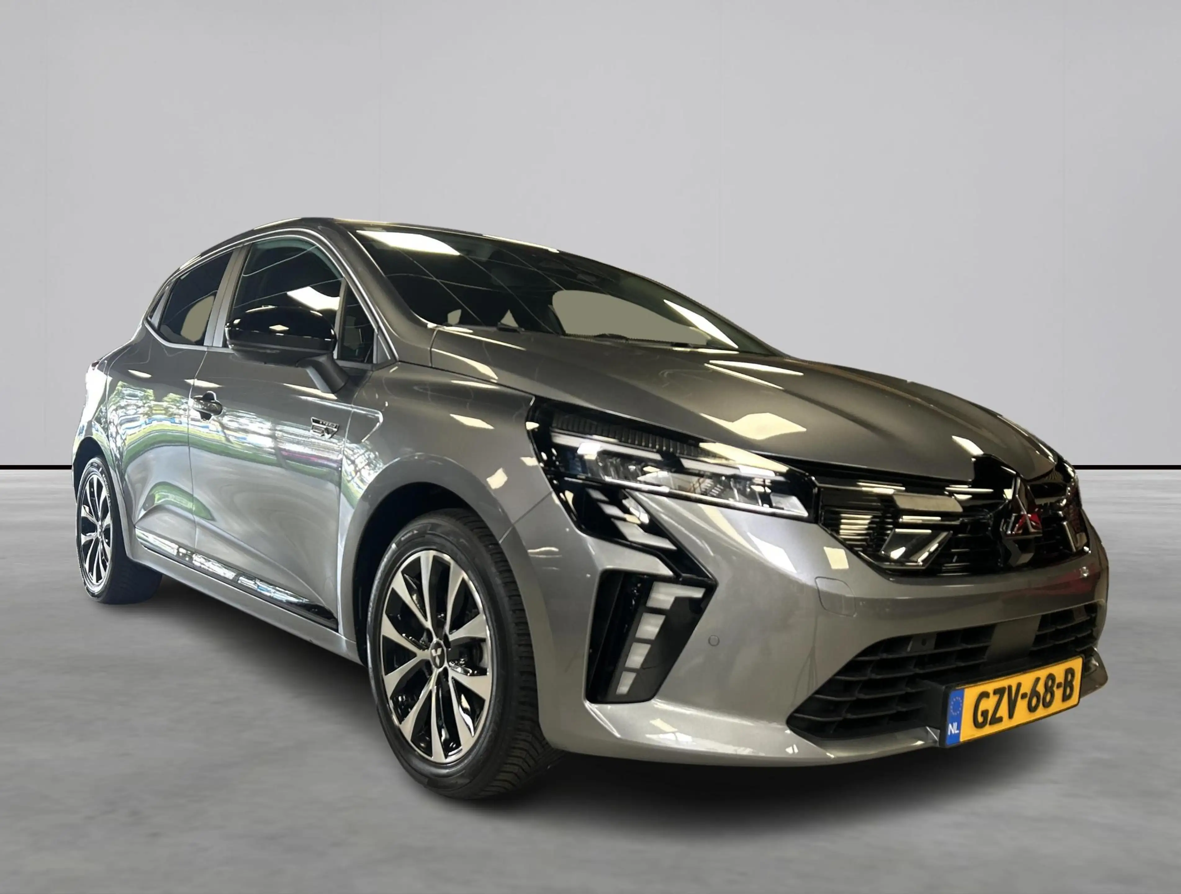 Mitsubishi Colt 1.6 HEV Intense — photo 7
