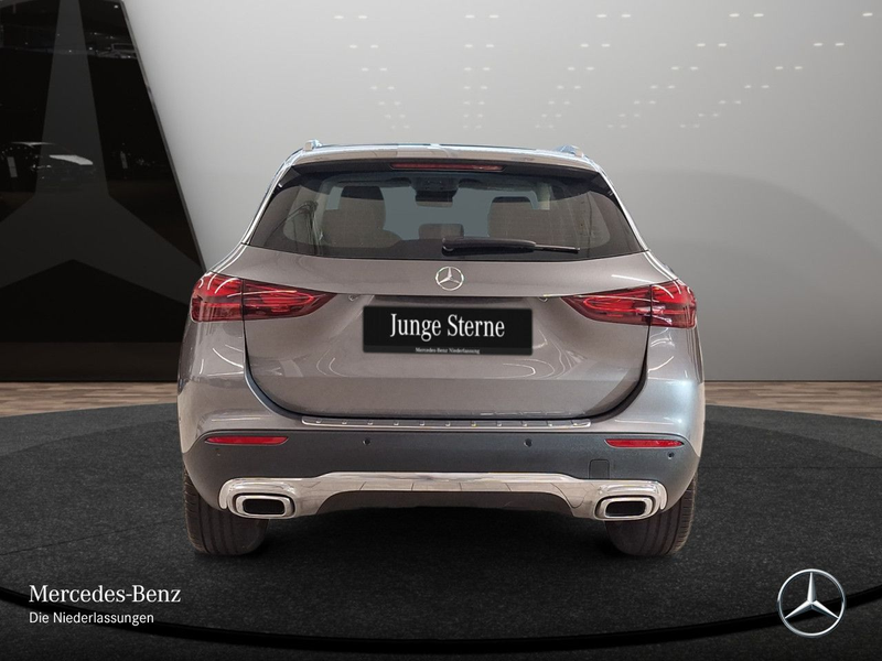 Mercedes-Benz GLA 200 PROGRESSIVE+360°+LED+TOTW+KEYLESS+7G — photo 9