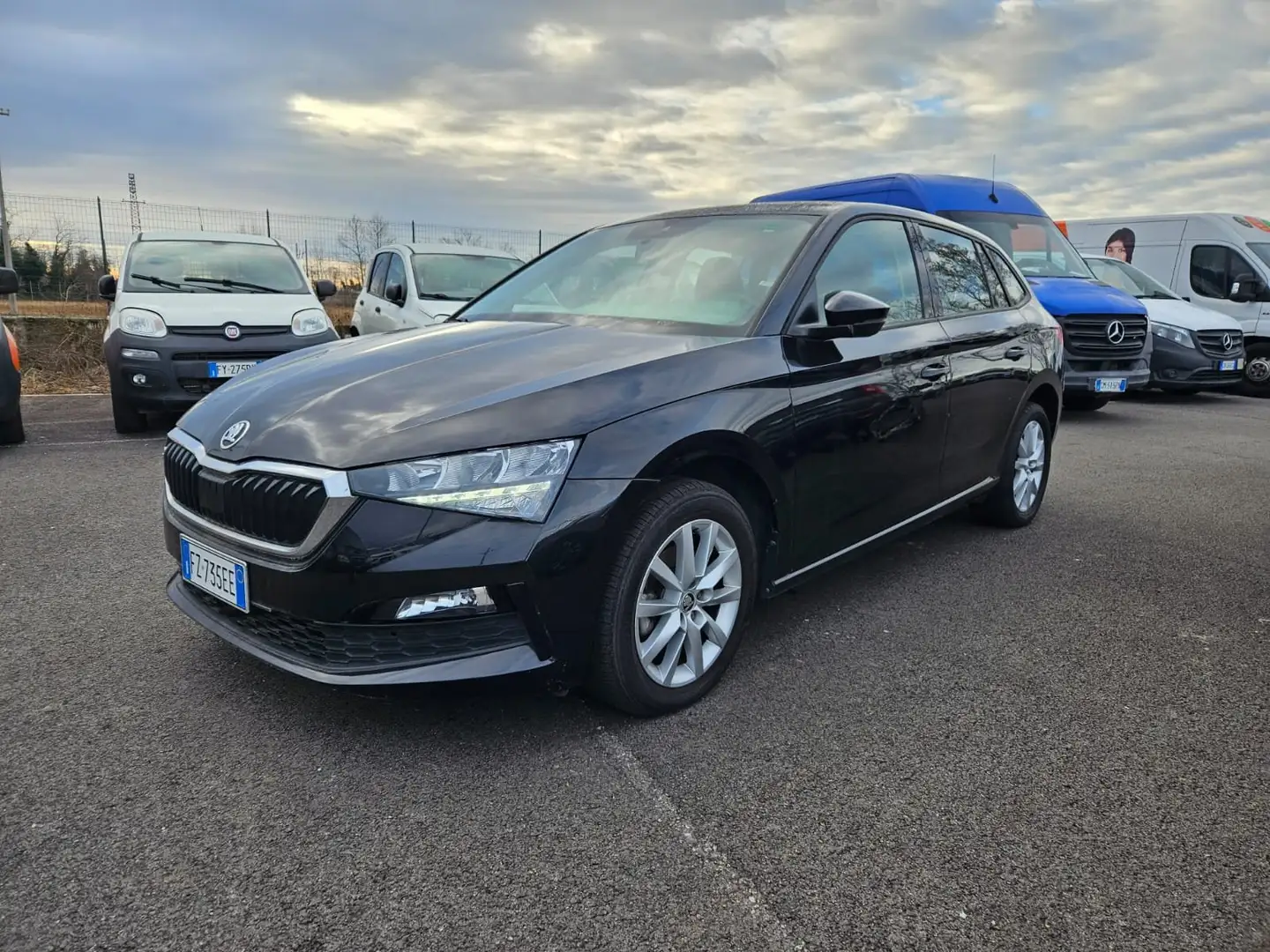 Skoda Scala 1.6 tdi Ambition 115cv dsg - FZ735EE Noir - 2