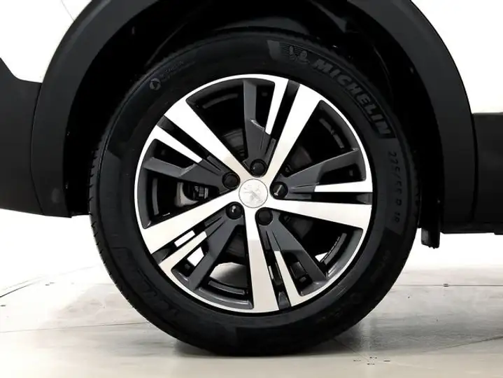 Peugeot 5008 Allure Pack BlueHDi S&S EAT8 2024, foto 12