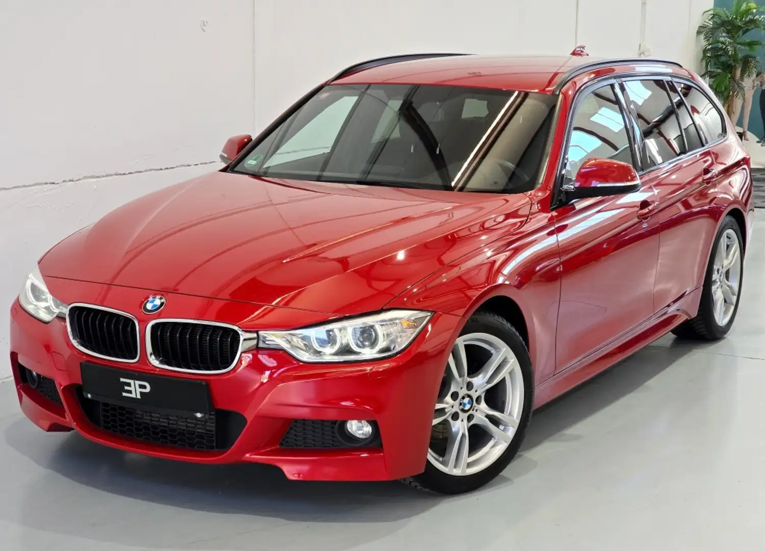 BMW 318 318d Touring (4.75) Rojo - 1