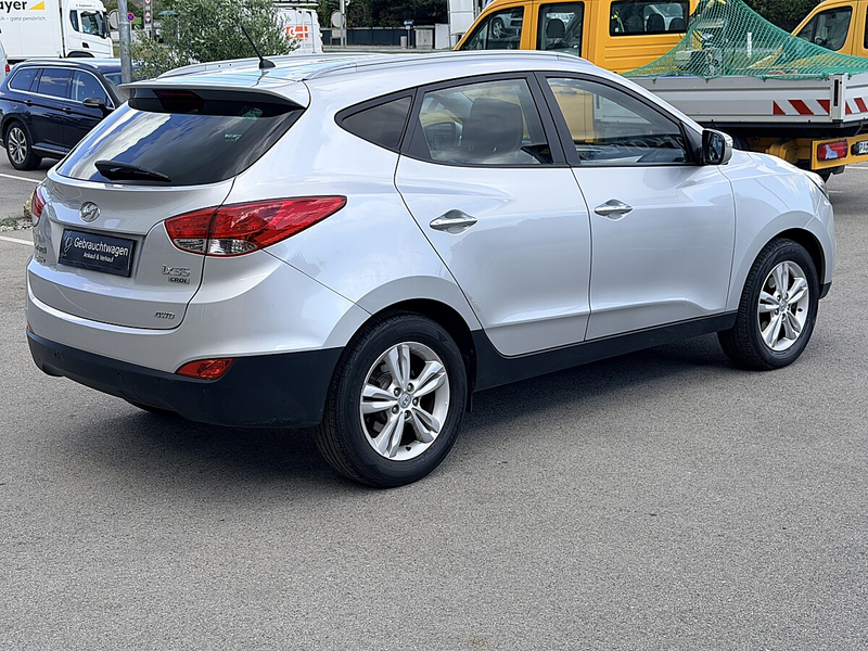 Hyundai iX35 2,0 CRDi Premium 4WD *Sehr gepflegt* — photo 7