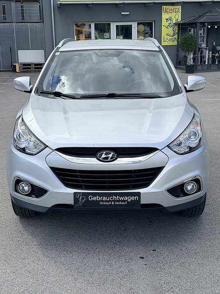 Hyundai iX35 2,0 CRDi Premium 4WD *Sehr gepflegt* — photo 3